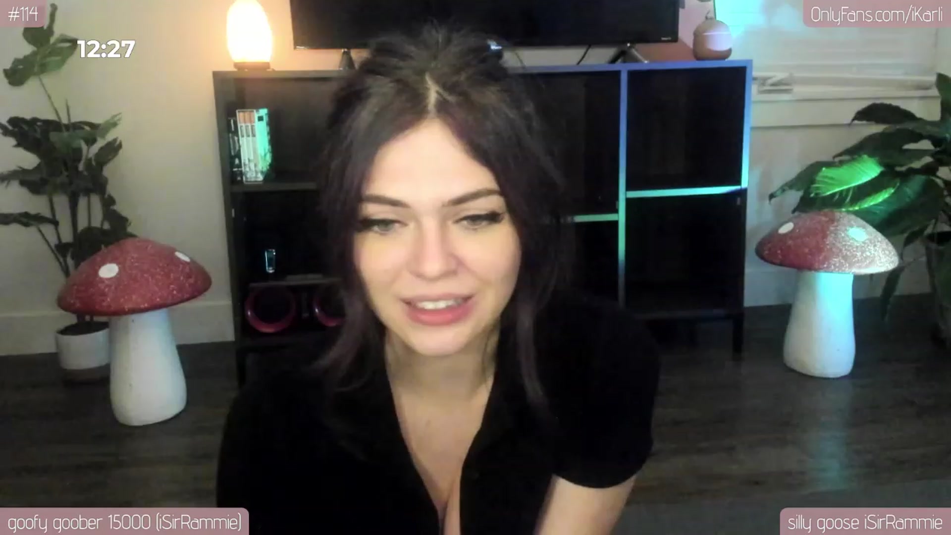 Gallery image thumbnail from iKarli's myfreecams stream on, 05/17/2023, 12:33 image 9 of 20