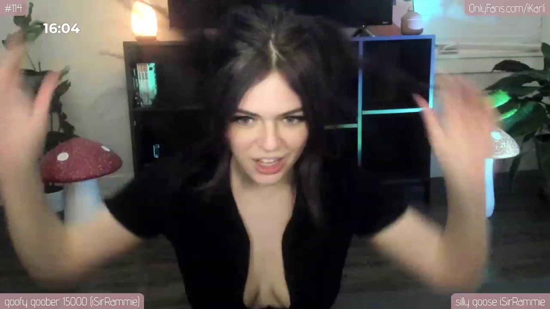 Gallery image thumbnail from iKarli's myfreecams stream on, 05/17/2023, 12:33 image 8 of 20