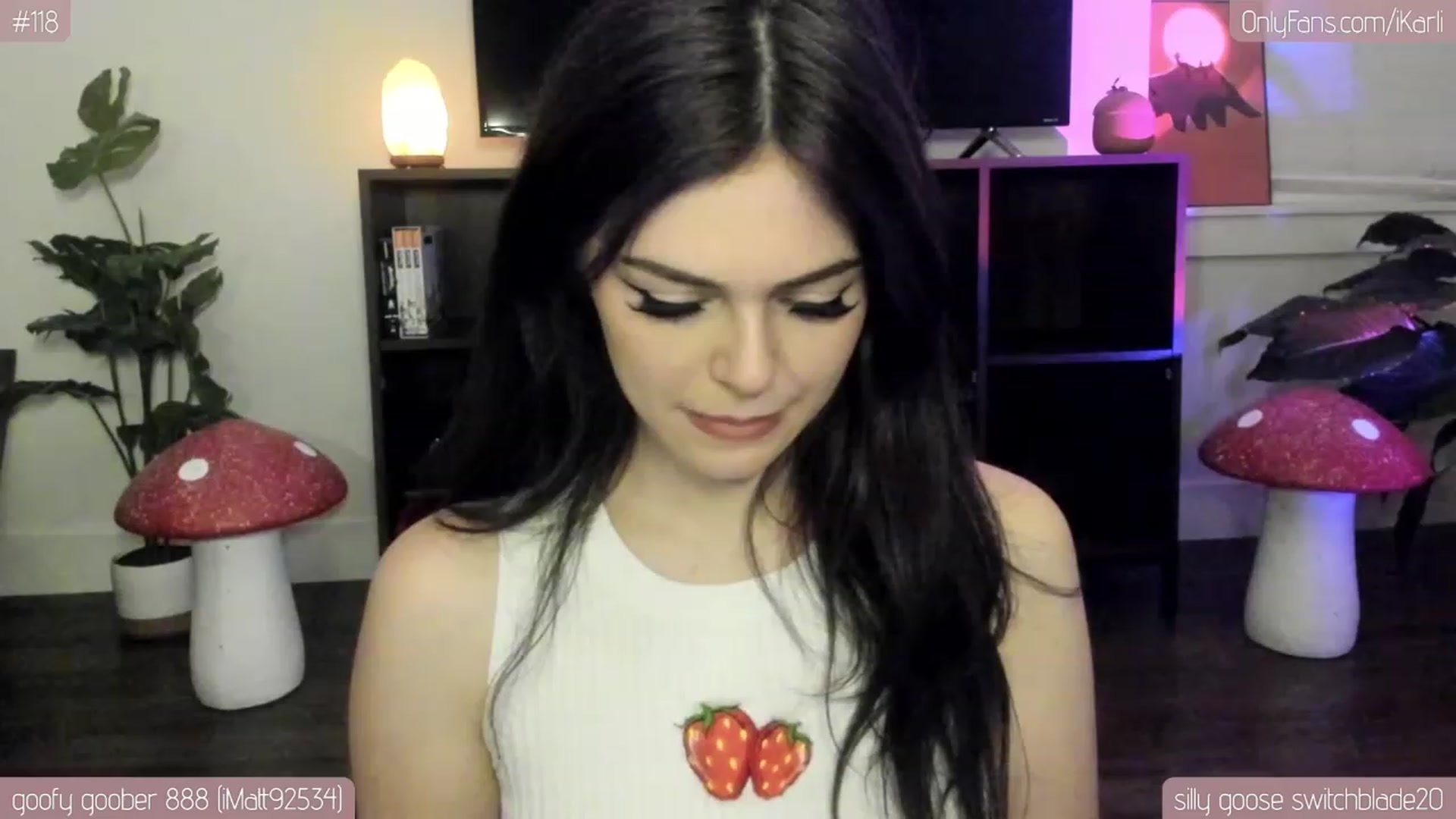 Gallery image thumbnail from iKarli's myfreecams stream on, 05/20/2023, 05:55 image 14 of 20