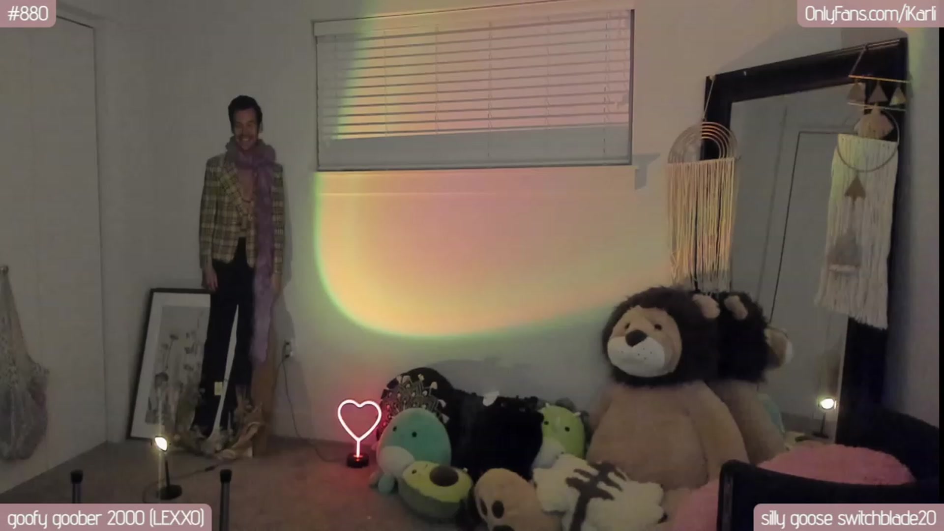 Gallery image thumbnail from iKarli's myfreecams stream on, 06/17/2023, 10:03 image 9 of 20