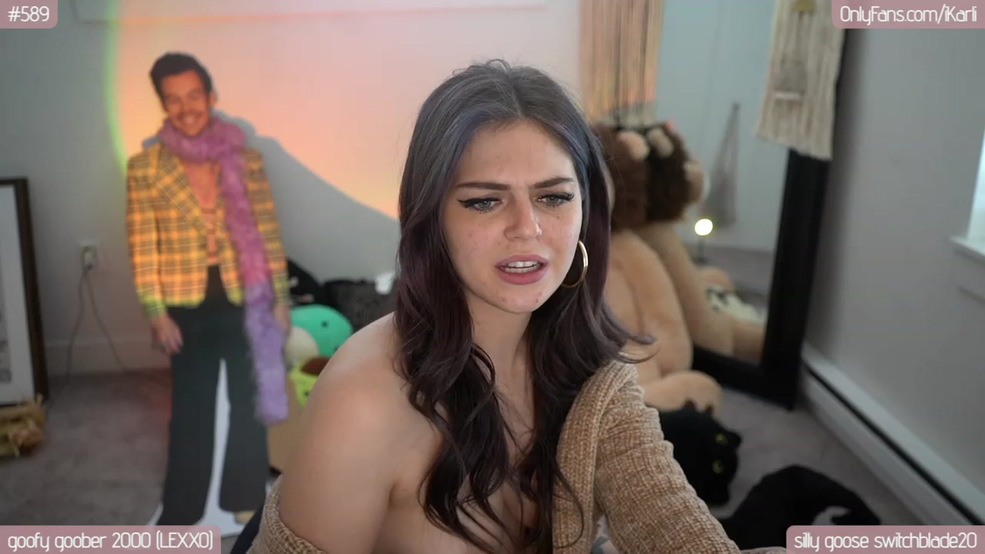 Gallery image thumbnail from iKarli's myfreecams stream on, 06/17/2023, 16:37 image 14 of 20