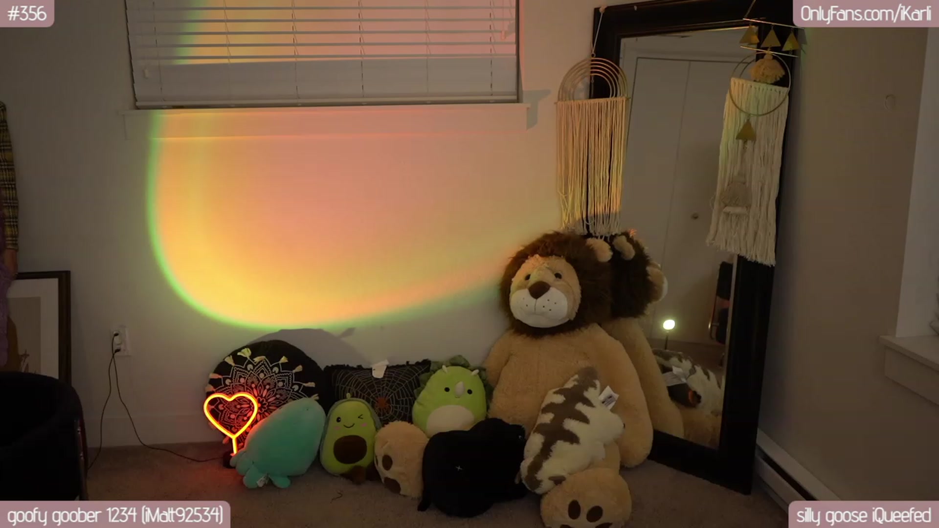 Gallery image thumbnail from iKarli's myfreecams stream on, 06/22/2023, 09:14 image 8 of 20