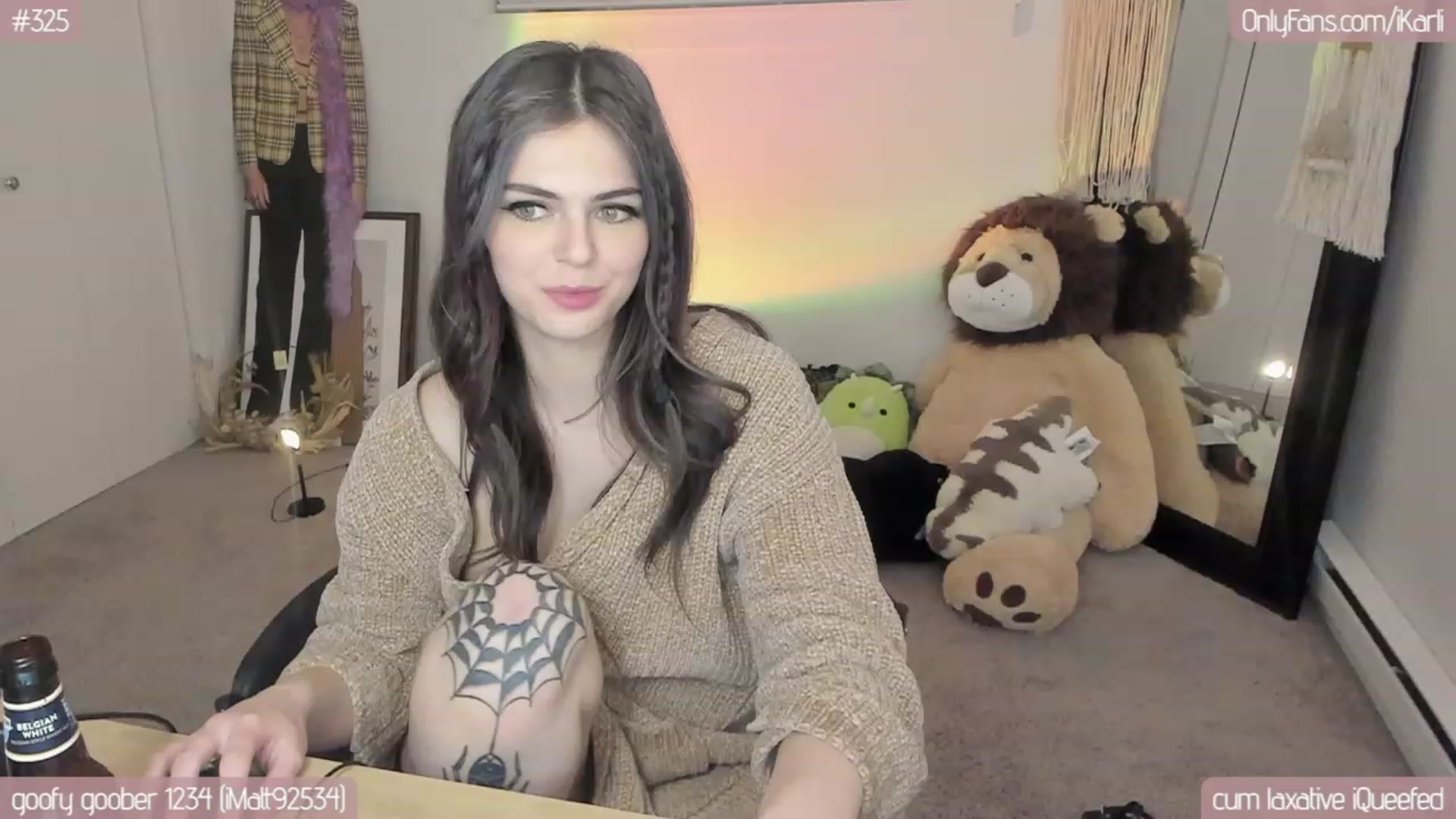 Gallery image thumbnail from iKarli's myfreecams stream on, 06/22/2023, 11:21 image 13 of 20