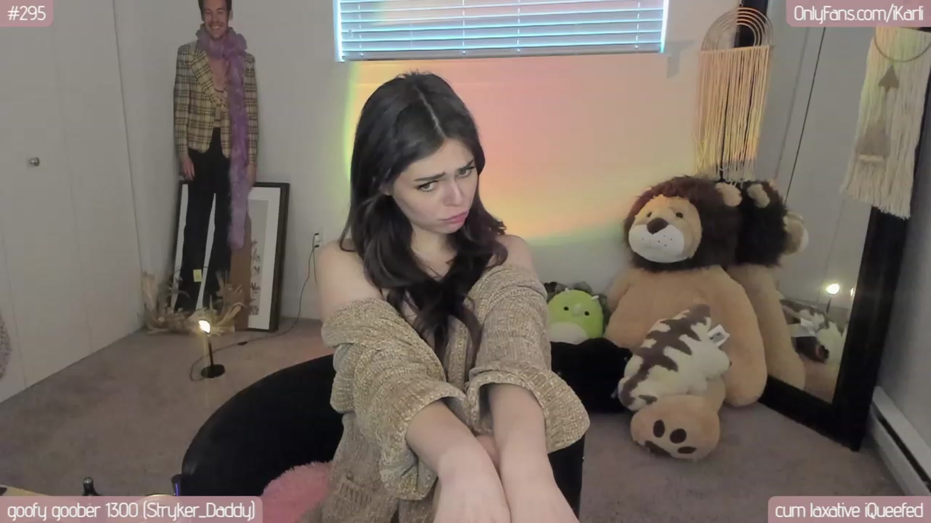 Gallery image thumbnail from iKarli's myfreecams stream on, 06/22/2023, 12:22 image 9 of 20