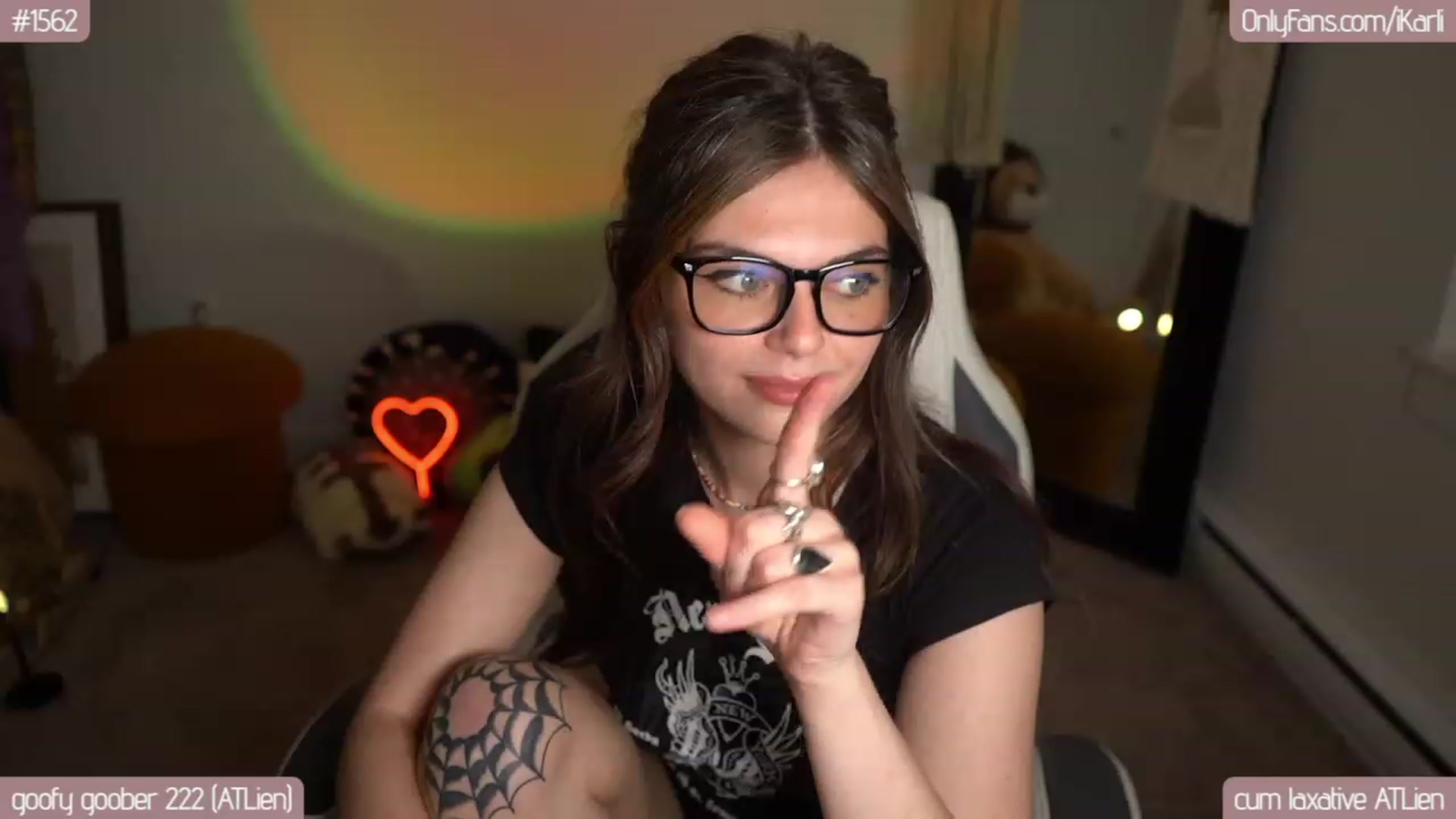 Gallery image thumbnail from iKarli's myfreecams stream on, 07/11/2023, 07:22 image 14 of 20