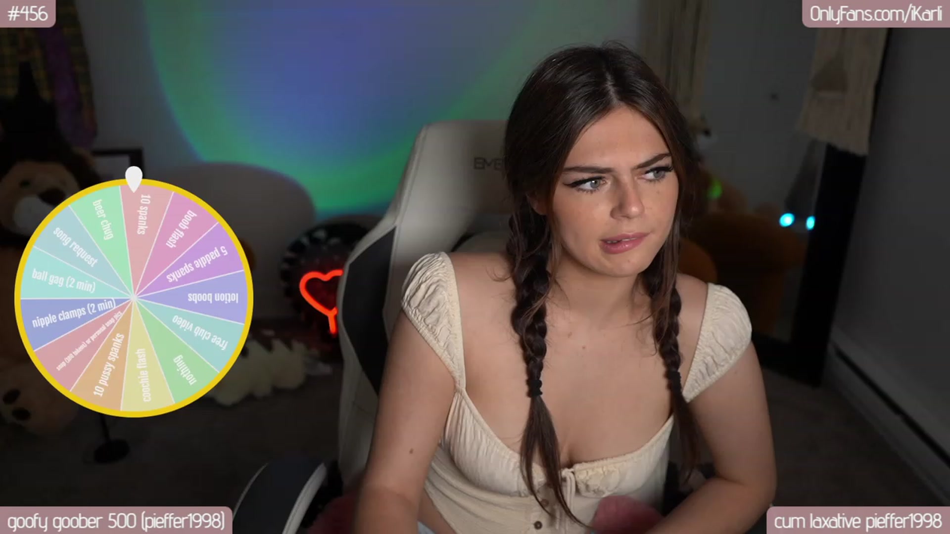 Gallery image thumbnail from iKarli's myfreecams stream on, 07/19/2023, 06:55 image 4 of 20
