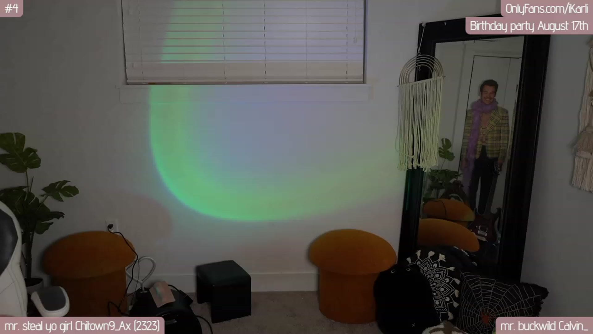 Gallery image thumbnail from iKarli's myfreecams stream on, 08/06/2023, 11:40 image 2 of 20