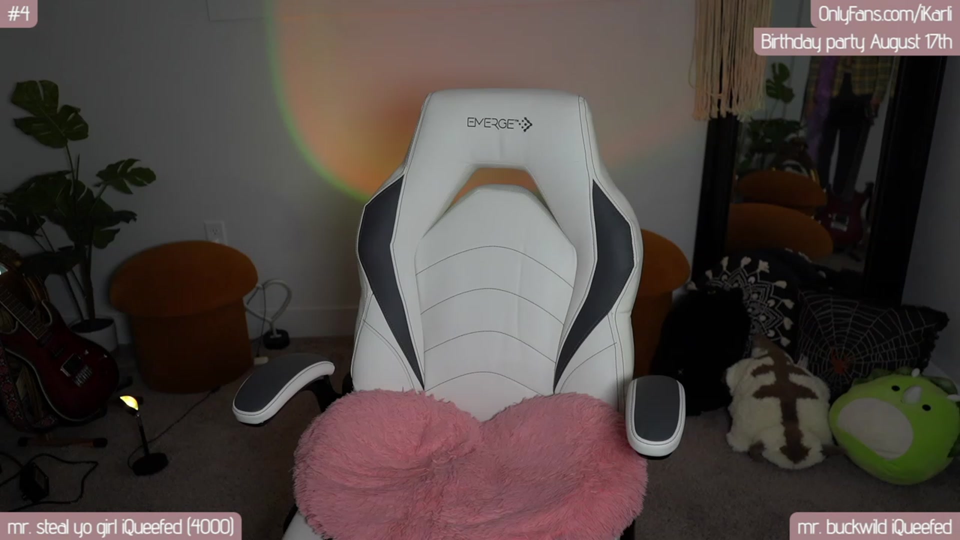 Gallery image thumbnail from iKarli's myfreecams stream on, 08/09/2023, 09:23 image 9 of 20