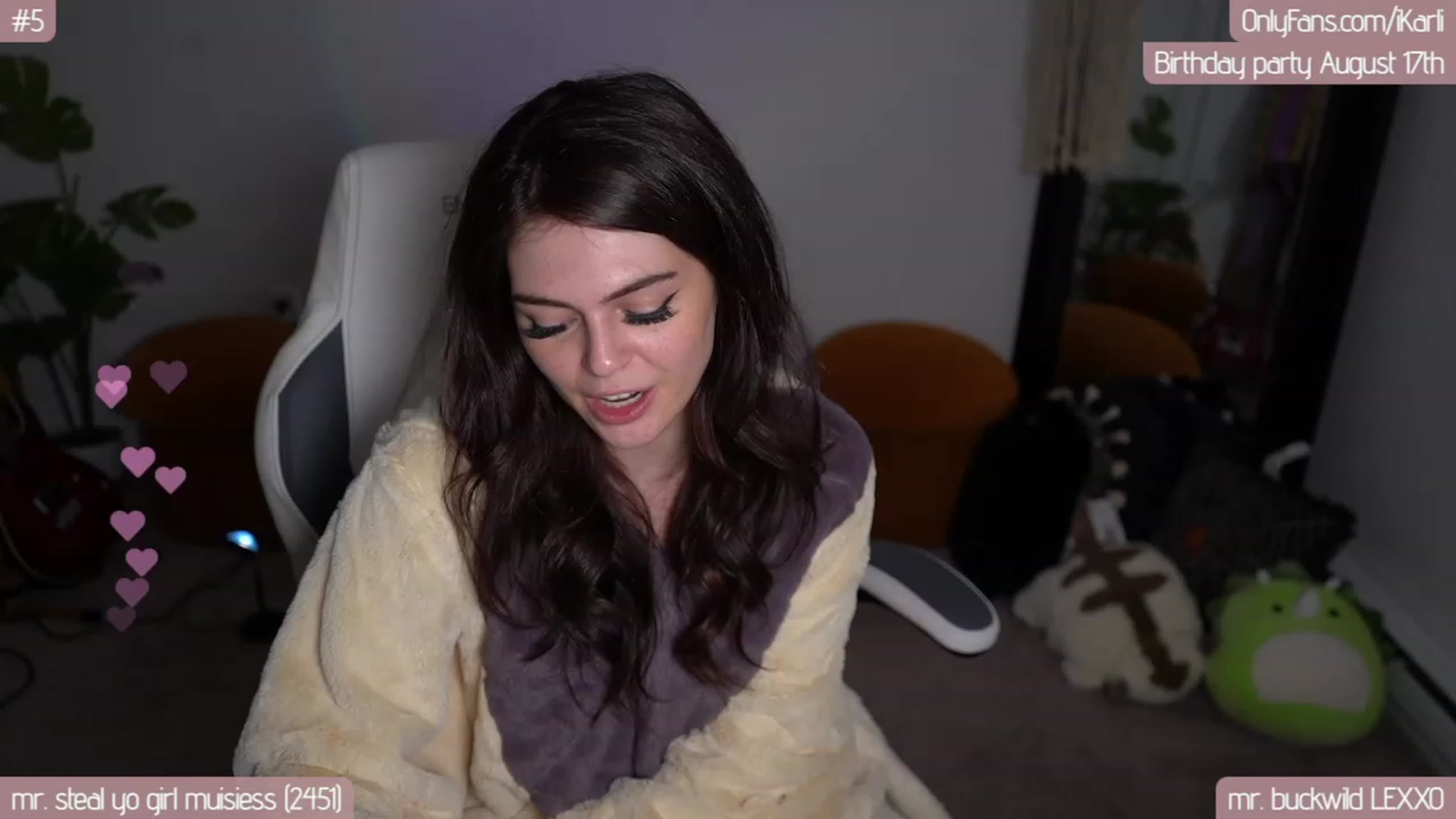 Gallery image thumbnail from iKarli's myfreecams stream on, 08/12/2023, 12:00 image 18 of 20