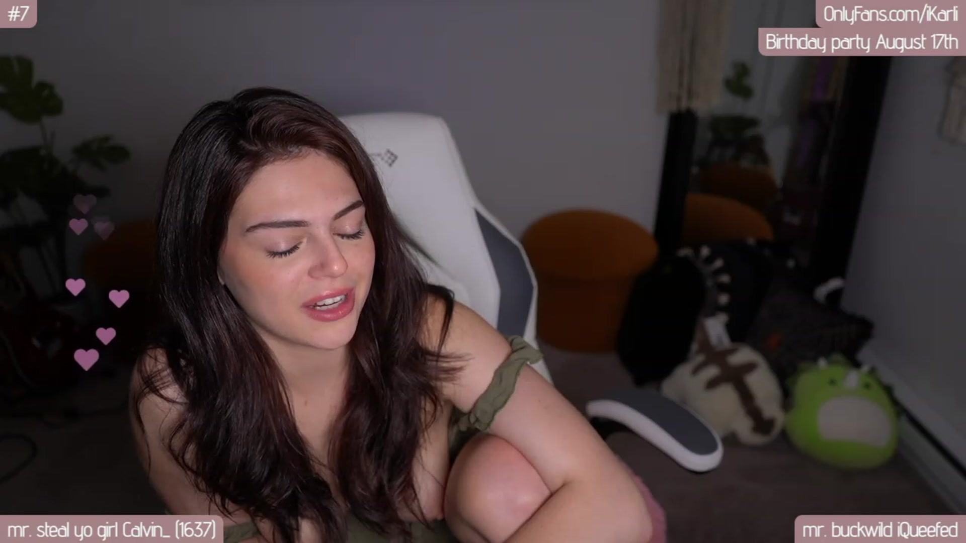Gallery image thumbnail from iKarli's myfreecams stream on, 08/14/2023, 06:45 image 12 of 20