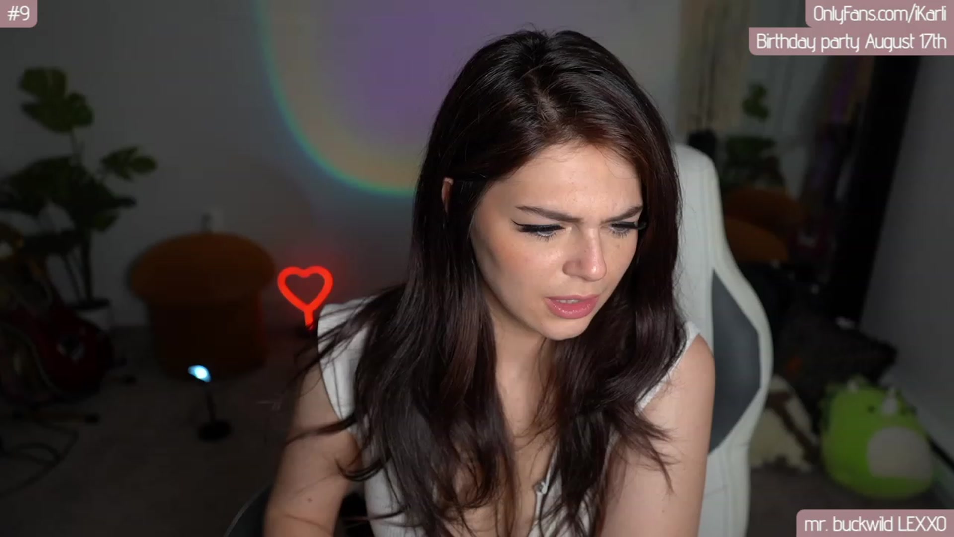 Gallery image thumbnail from iKarli's myfreecams stream on, 08/17/2023, 05:46 image 14 of 20