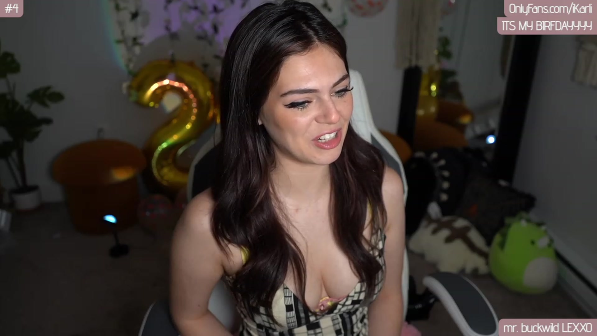 Gallery image thumbnail from iKarli's myfreecams stream on, 08/19/2023, 04:41 image 12 of 20