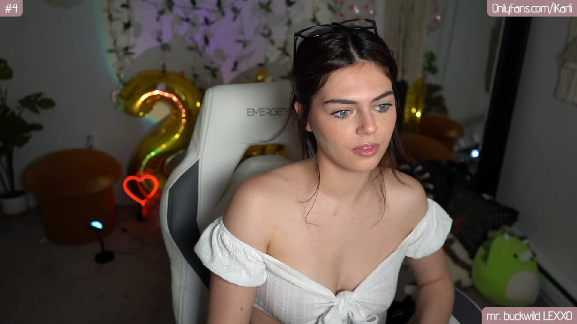 Gallery image thumbnail from iKarli's myfreecams stream on, 08/21/2023, 06:13 image 2 of 20