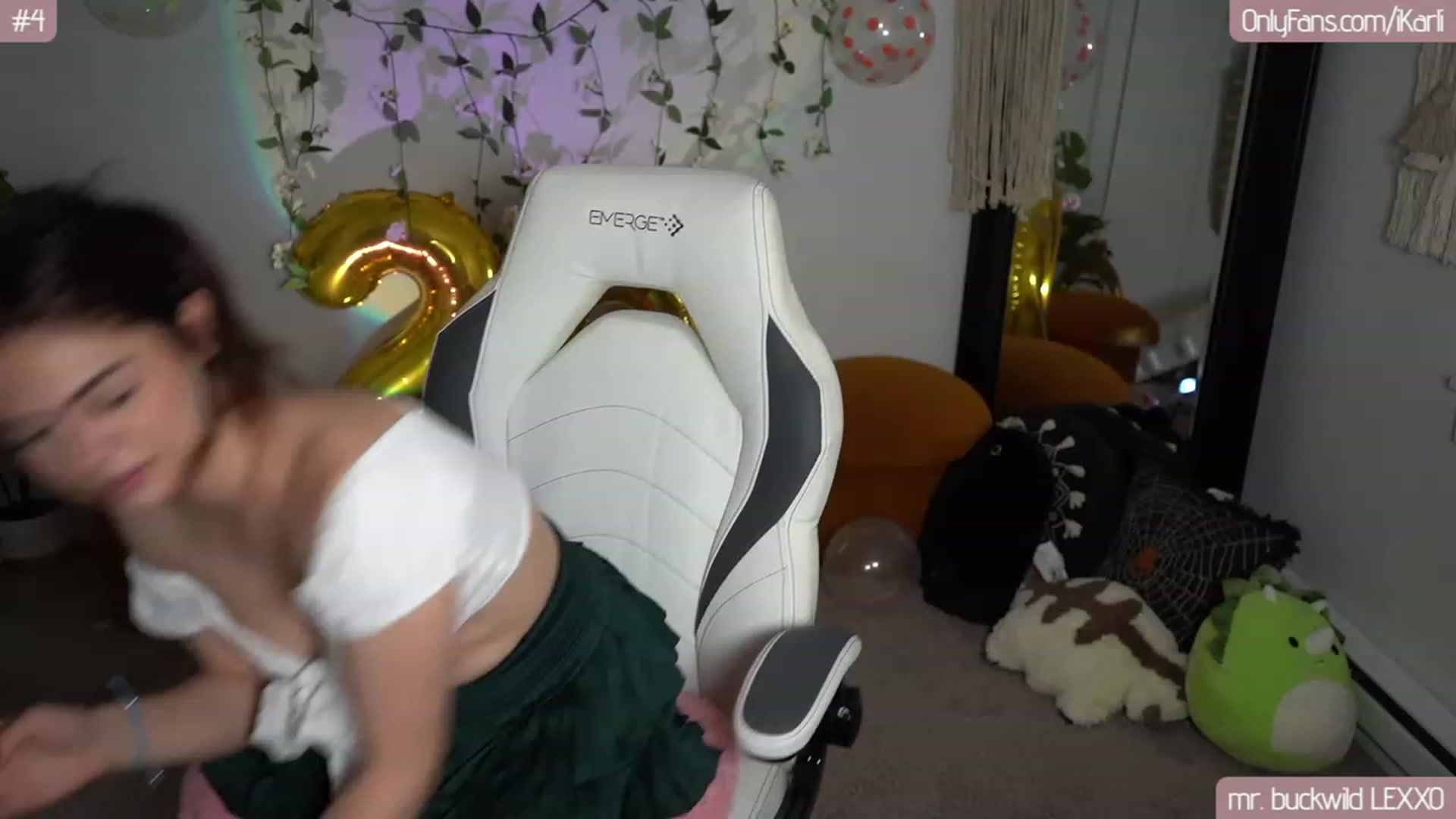 Gallery image thumbnail from iKarli's myfreecams stream on, 08/21/2023, 06:13 image 15 of 20