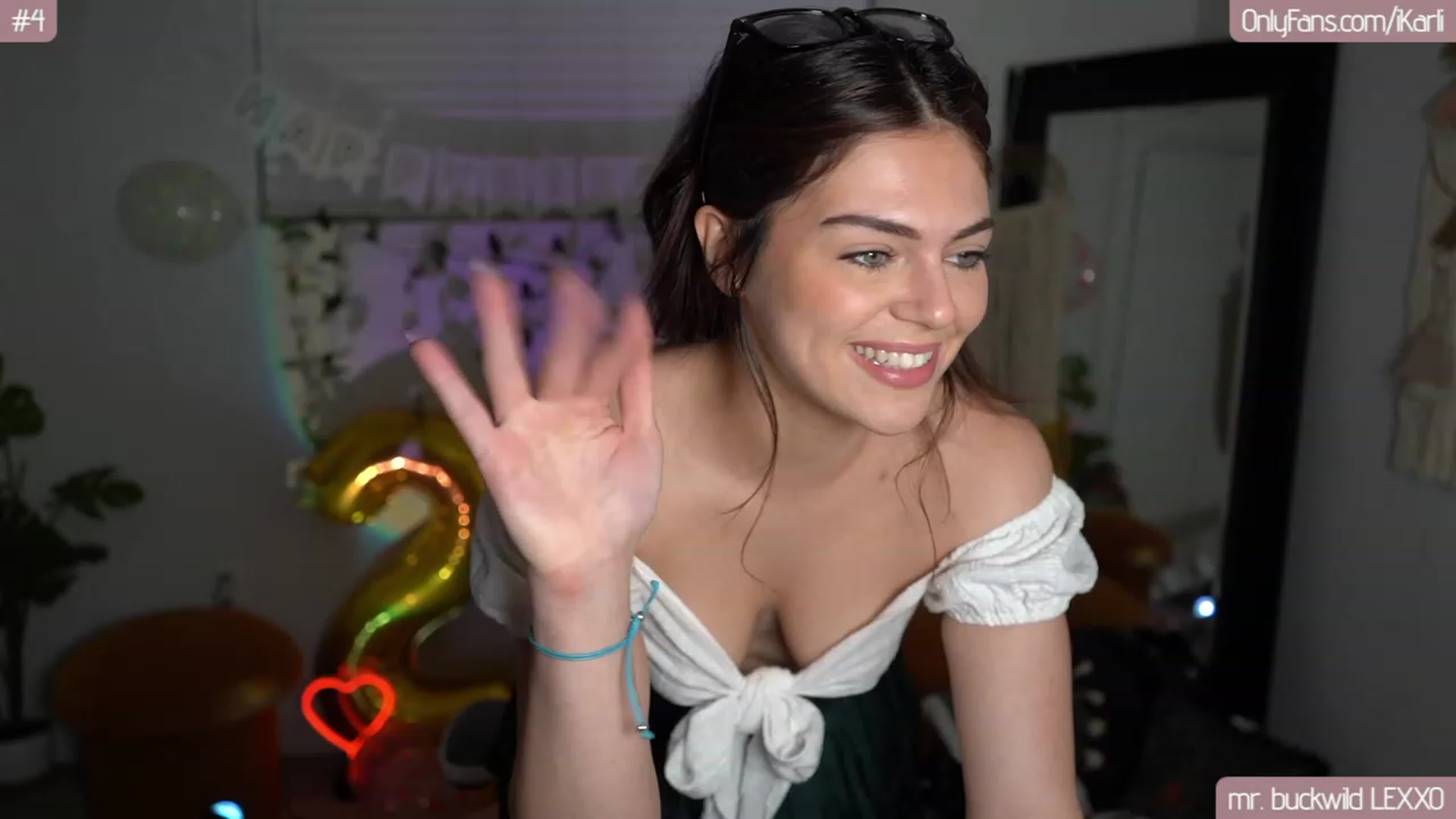 Gallery image thumbnail from iKarli's myfreecams stream on, 08/21/2023, 06:13 image 9 of 20