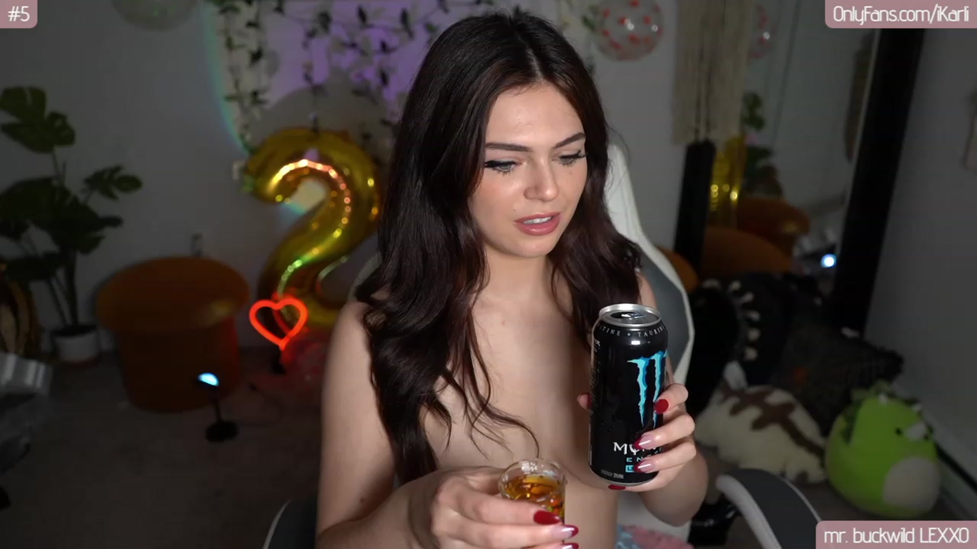 Gallery image thumbnail from iKarli's myfreecams stream on, 08/22/2023, 06:29 image 3 of 20