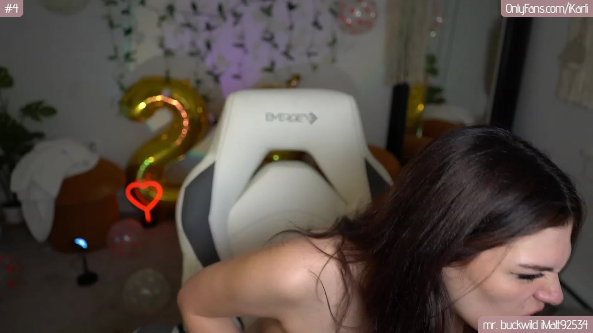 Gallery image thumbnail from iKarli's myfreecams stream on, 08/22/2023, 11:50 image 9 of 20