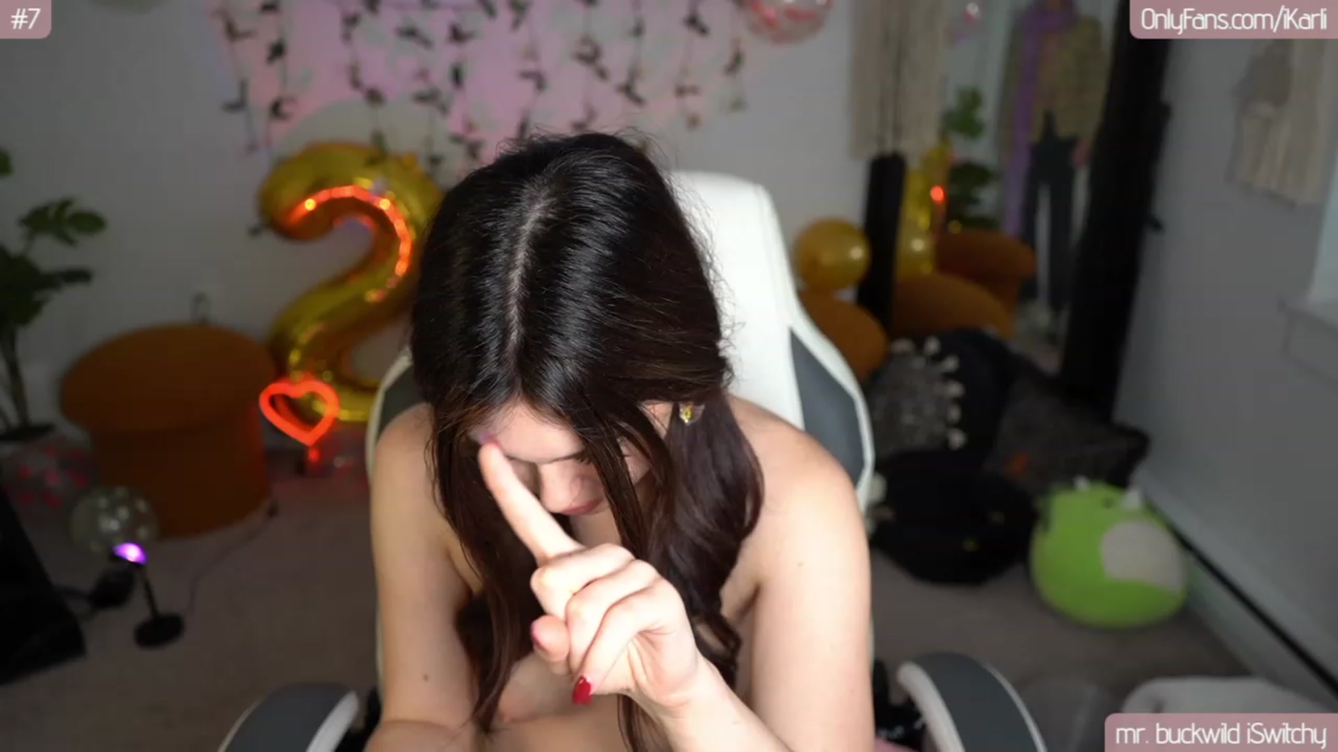 Gallery image thumbnail from iKarli's myfreecams stream on, 08/26/2023, 14:53 image 9 of 20