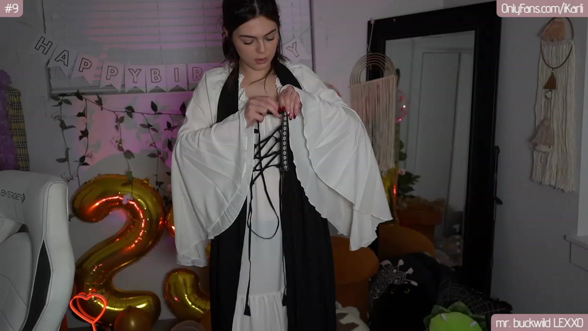 Gallery image thumbnail from iKarli's myfreecams stream on, 08/30/2023, 06:31 image 15 of 20