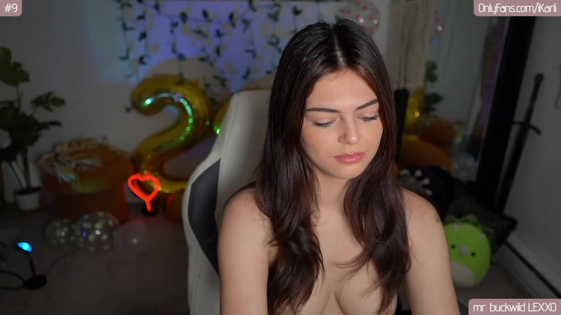 Gallery image thumbnail from iKarli's myfreecams stream on, 08/31/2023, 06:15 image 7 of 20