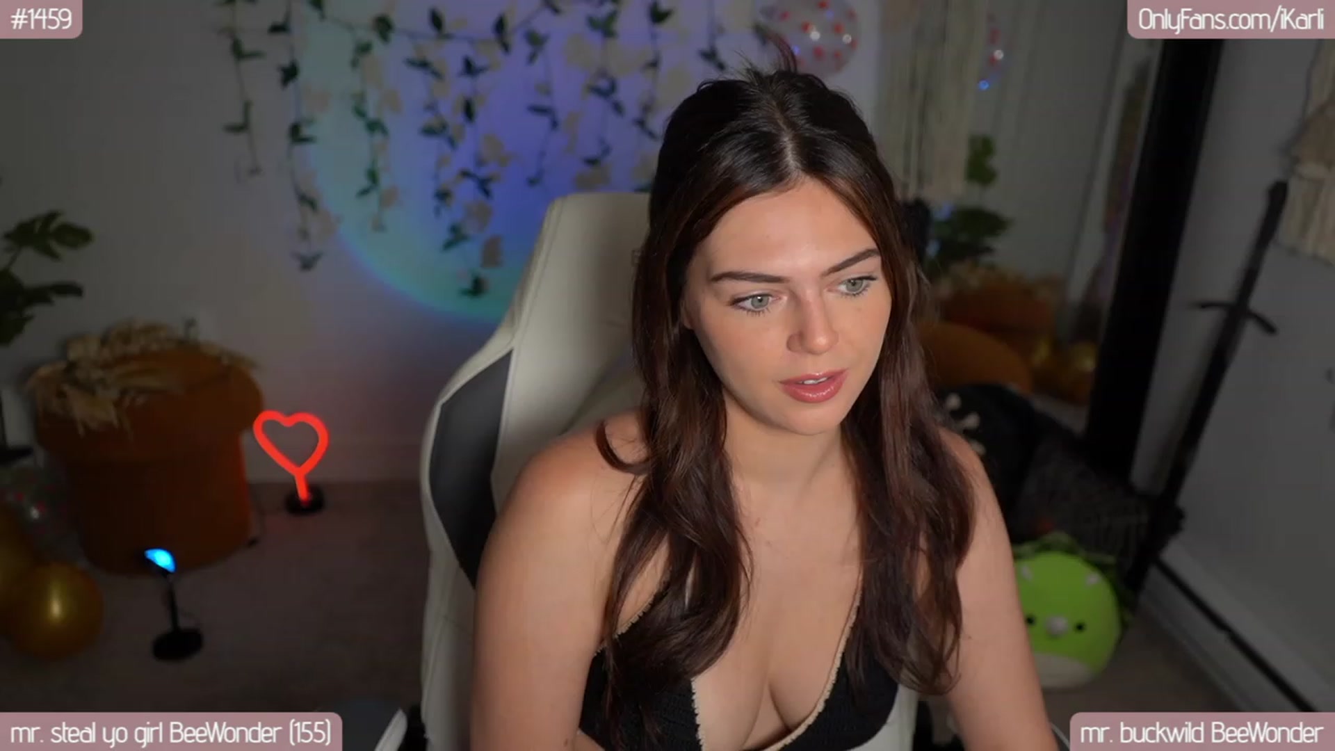 Gallery image thumbnail from iKarli's myfreecams stream on, 09/11/2023, 05:41 image 10 of 20