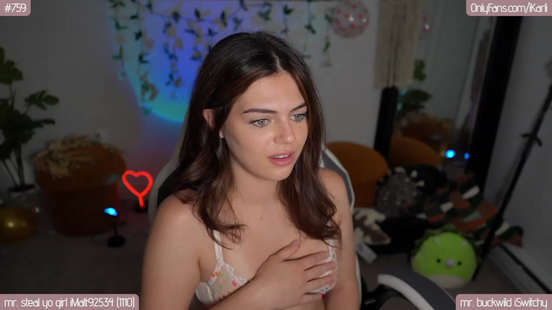 Gallery image thumbnail from iKarli's myfreecams stream on, 09/15/2023, 08:12 image 8 of 20
