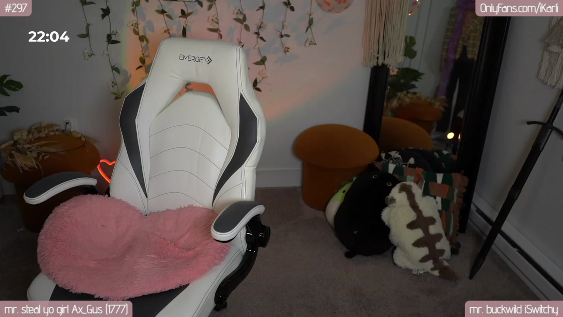 Gallery image thumbnail from iKarli's myfreecams stream on, 09/23/2023, 14:44 image 3 of 20
