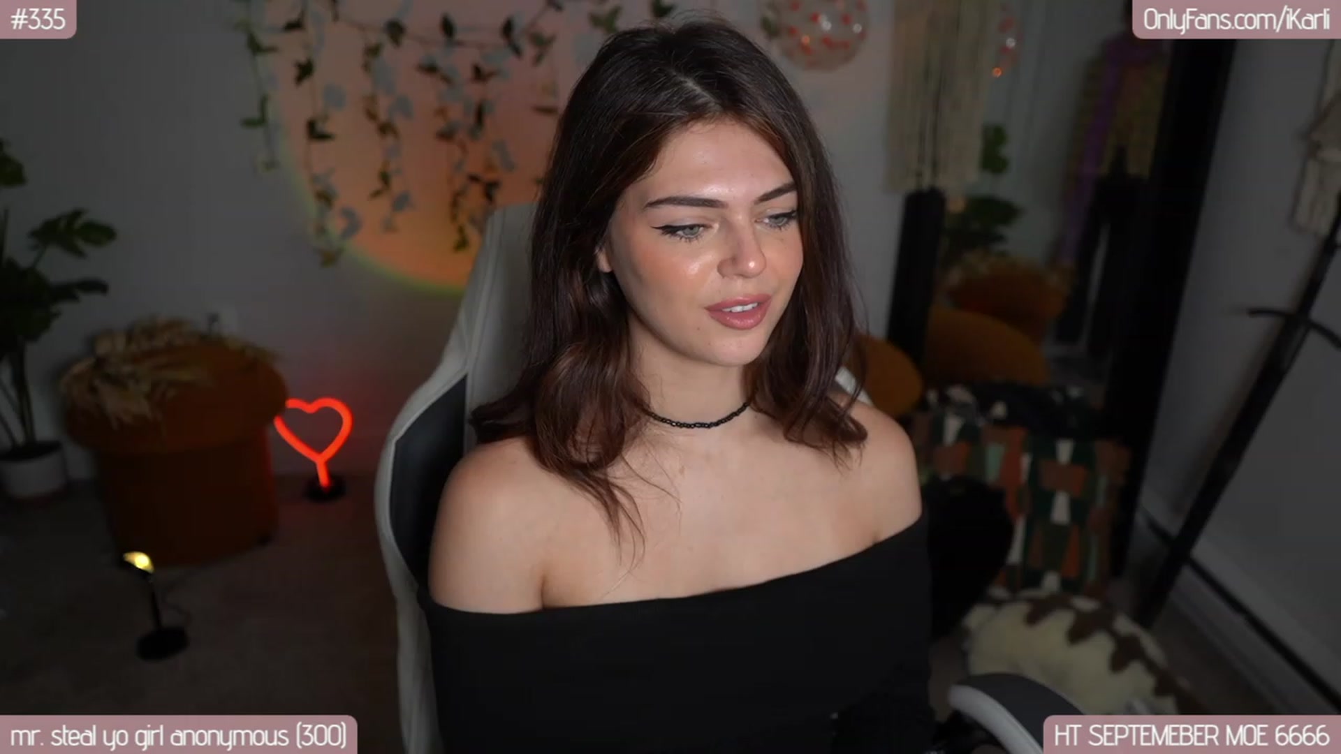 Gallery image thumbnail from iKarli's myfreecams stream on, 09/28/2023, 05:12 image 16 of 20