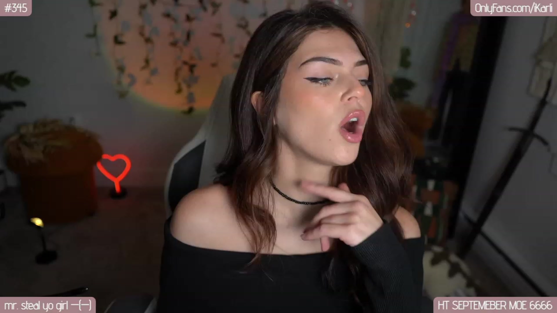 Gallery image thumbnail from iKarli's myfreecams stream on, 09/28/2023, 05:12 image 1 of 20