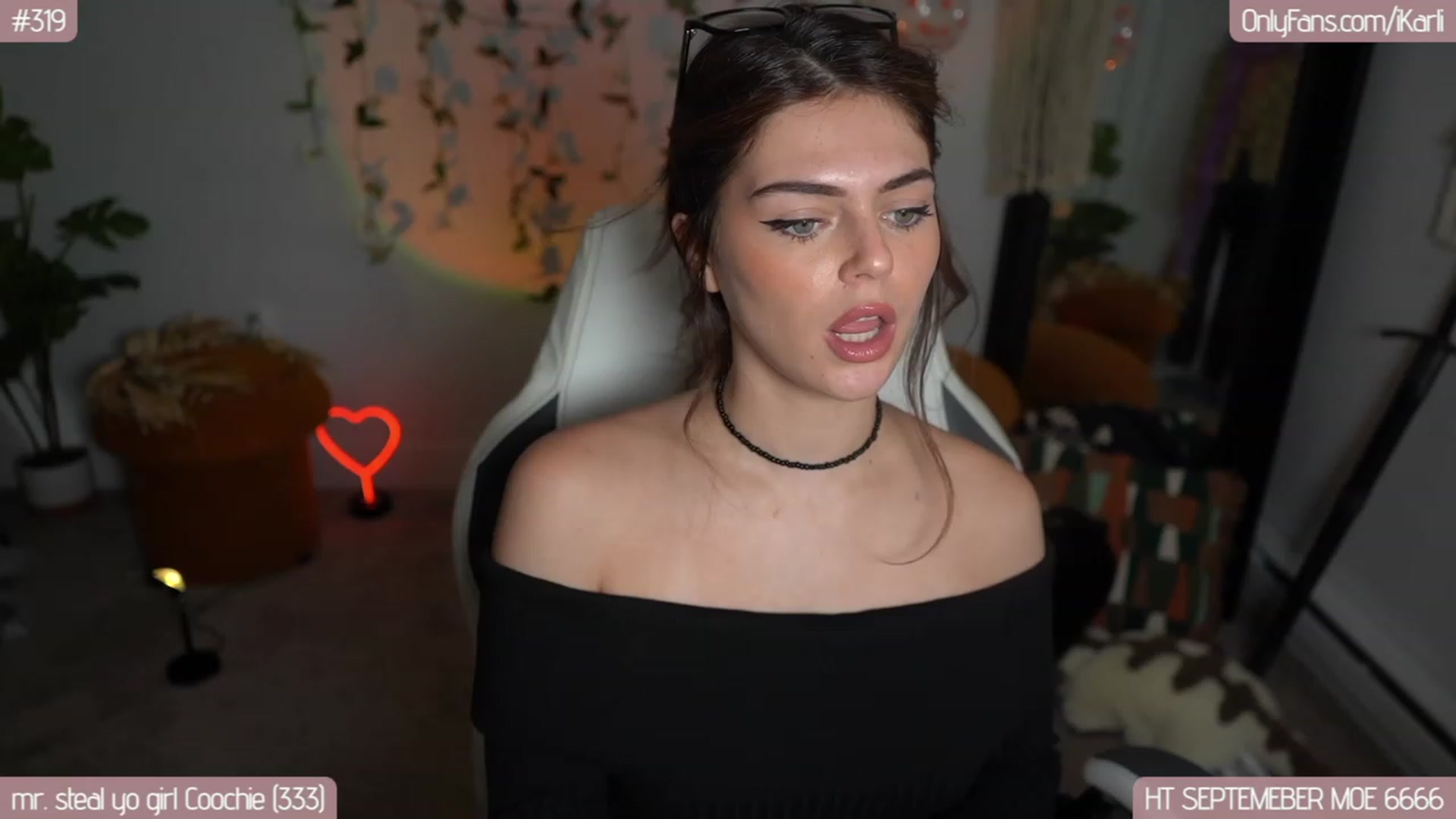 Gallery image thumbnail from iKarli's myfreecams stream on, 09/28/2023, 07:38 image 15 of 20