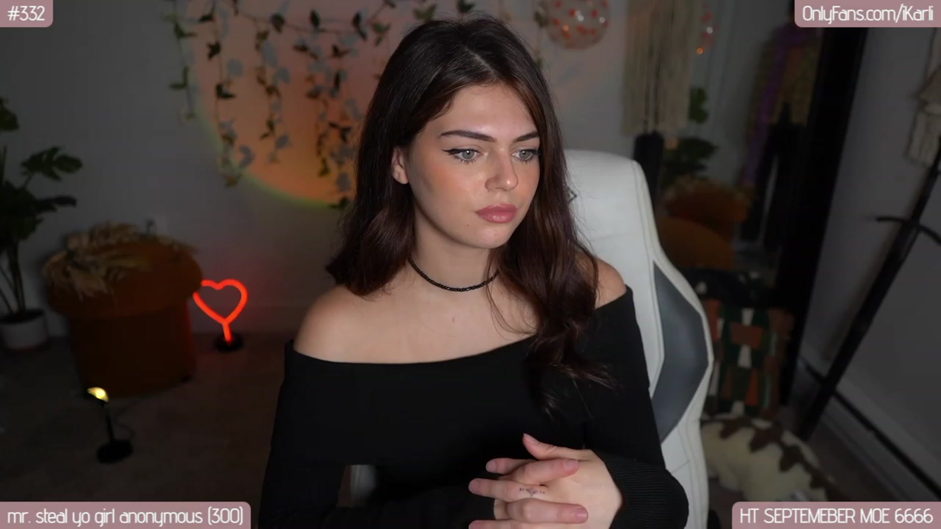 Gallery image thumbnail from iKarli's myfreecams stream on, 09/28/2023, 07:38 image 2 of 20
