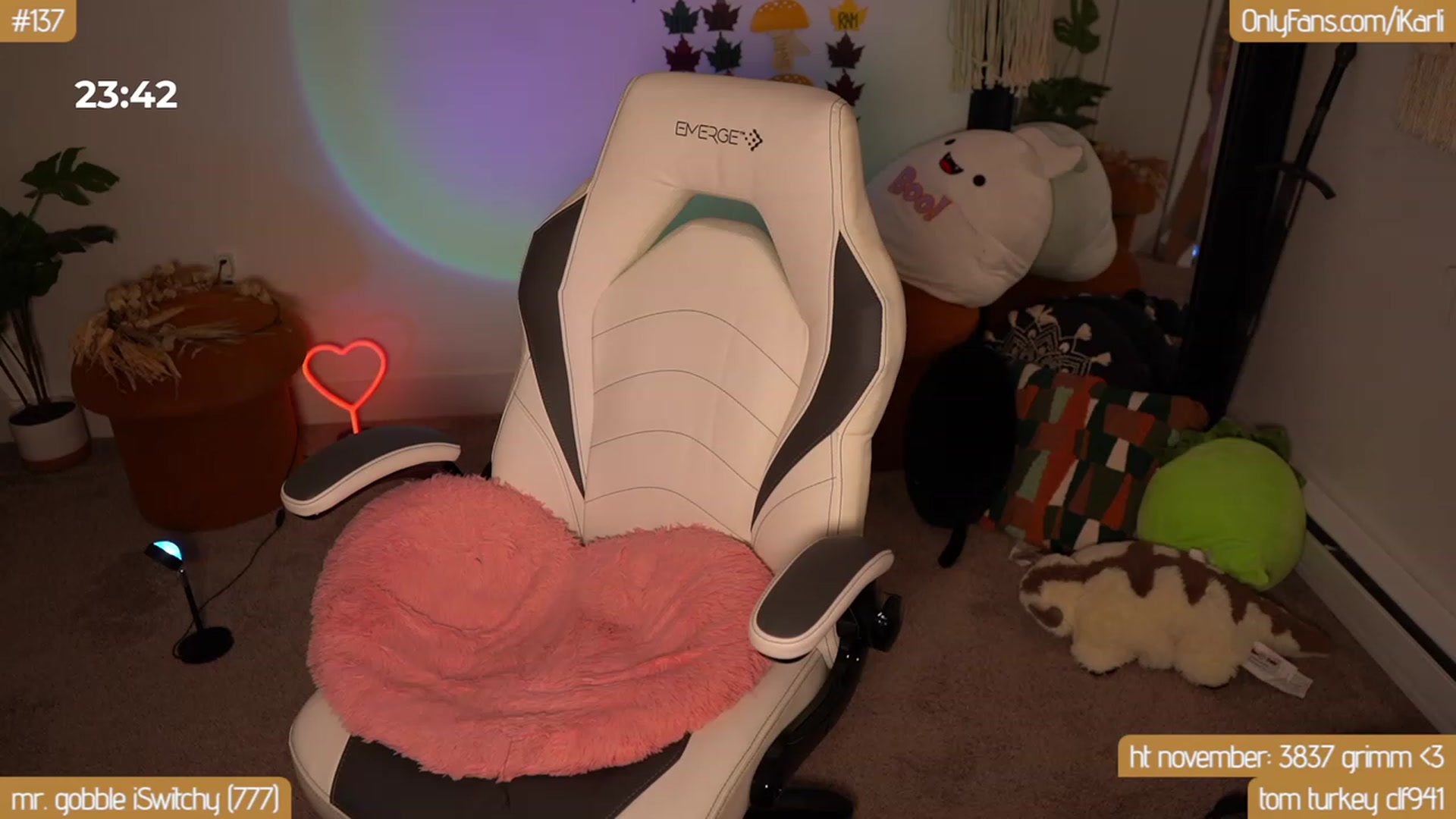 Gallery image thumbnail from iKarli's myfreecams stream on, 11/04/2023, 06:05 image 9 of 20