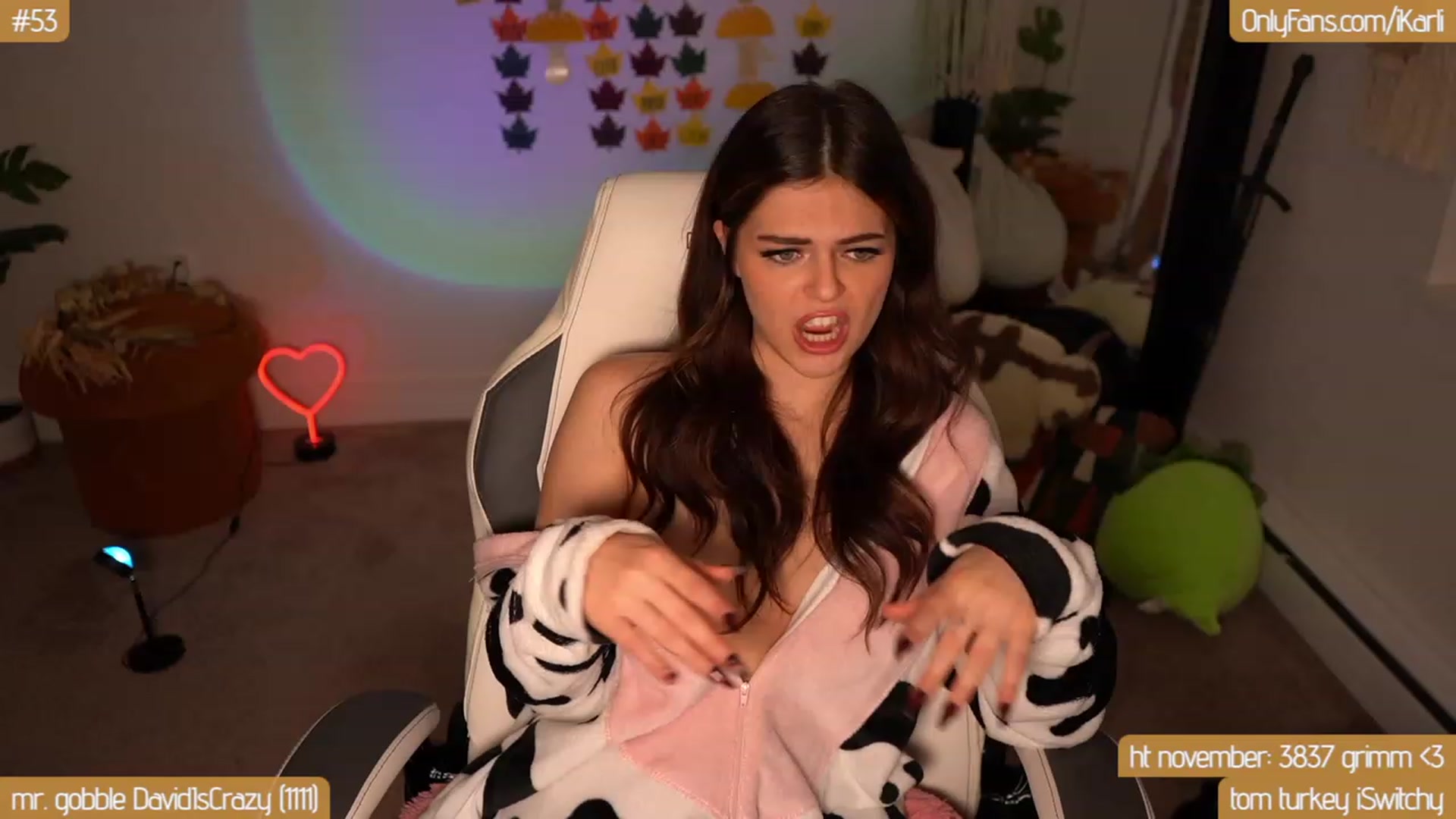 Gallery image thumbnail from iKarli's myfreecams stream on, 11/04/2023, 11:55 image 3 of 20