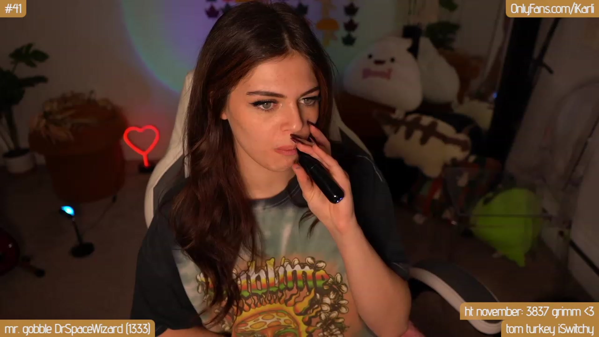 Gallery image thumbnail from iKarli's myfreecams stream on, 11/04/2023, 15:02 image 16 of 20