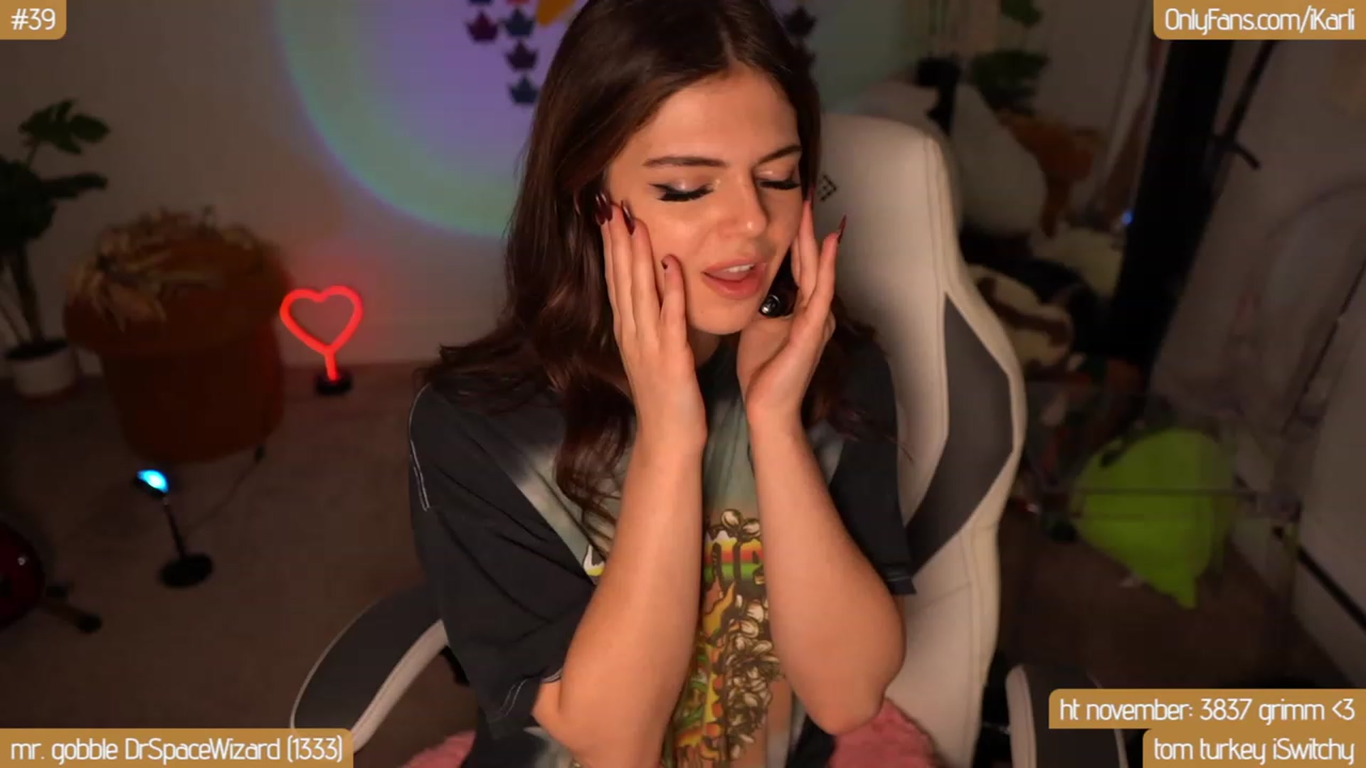 Gallery image thumbnail from iKarli's myfreecams stream on, 11/04/2023, 15:14 image 5 of 20