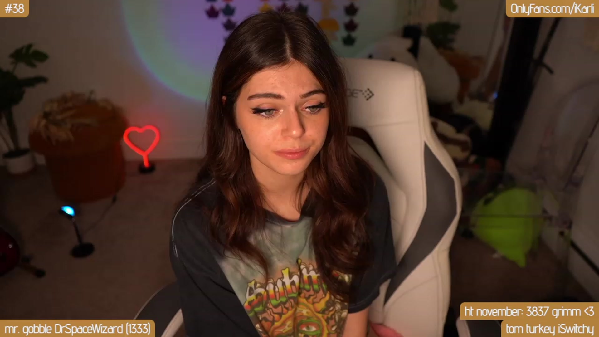 Gallery image thumbnail from iKarli's myfreecams stream on, 11/04/2023, 15:14 image 19 of 20