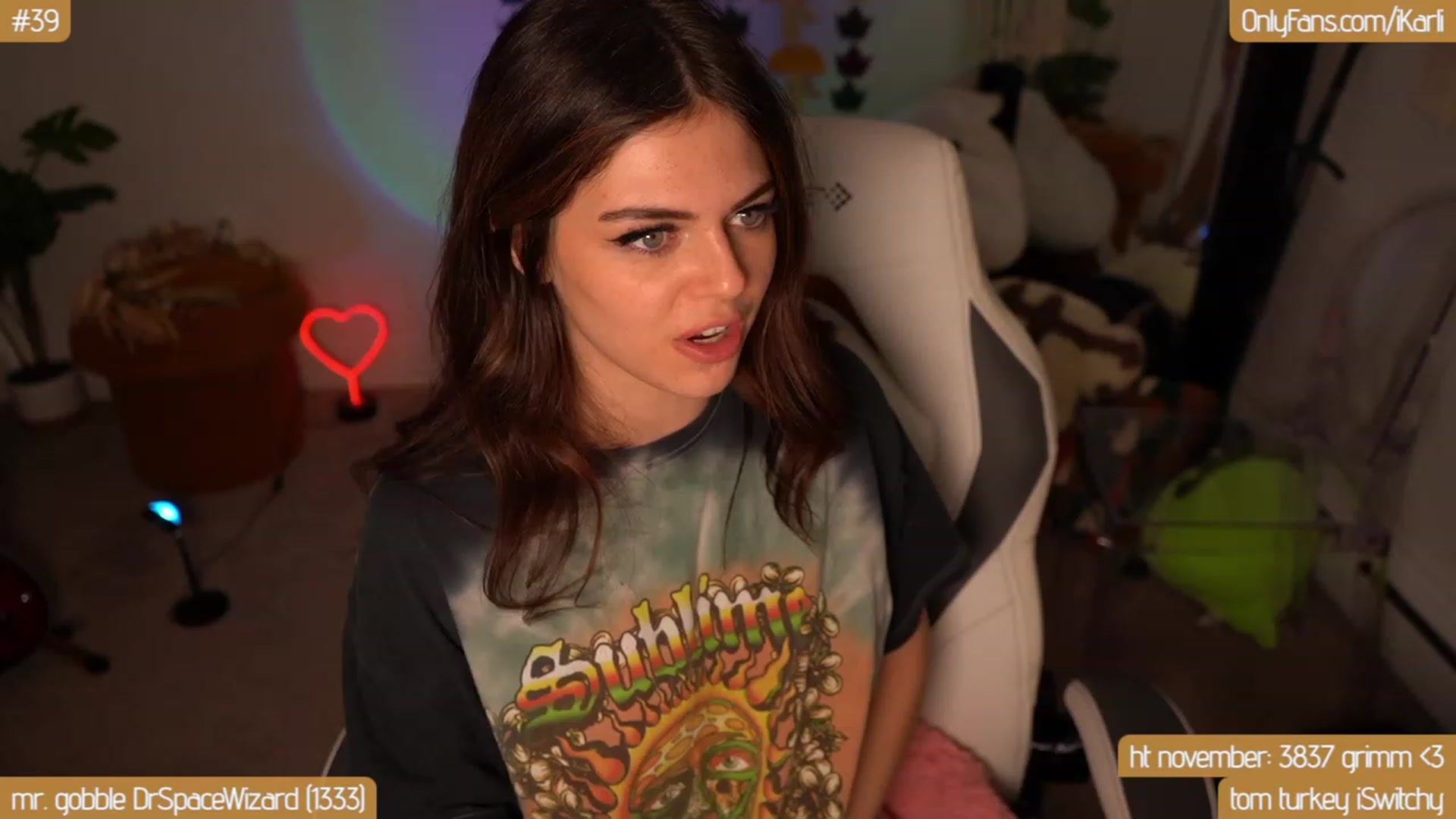 Gallery image thumbnail from iKarli's myfreecams stream on, 11/04/2023, 15:14 image 2 of 20