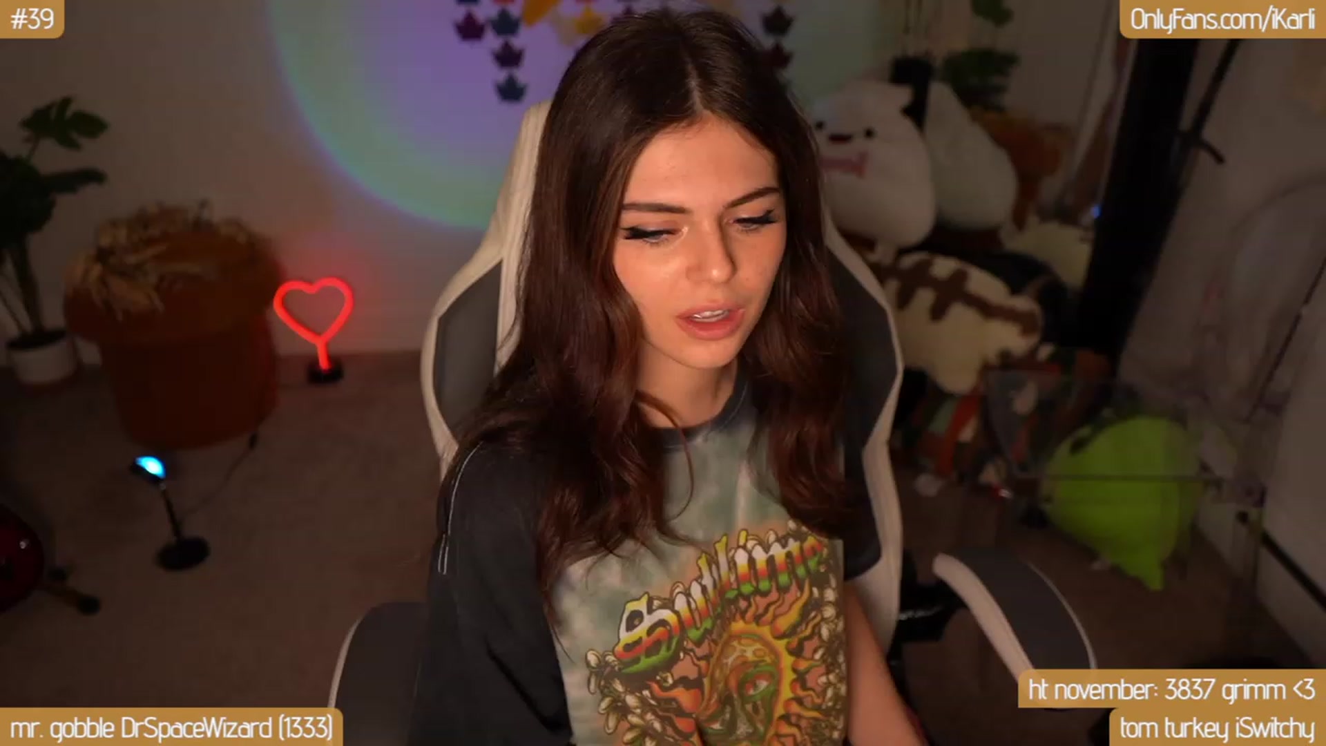 Gallery image thumbnail from iKarli's myfreecams stream on, 11/04/2023, 15:14 image 10 of 20