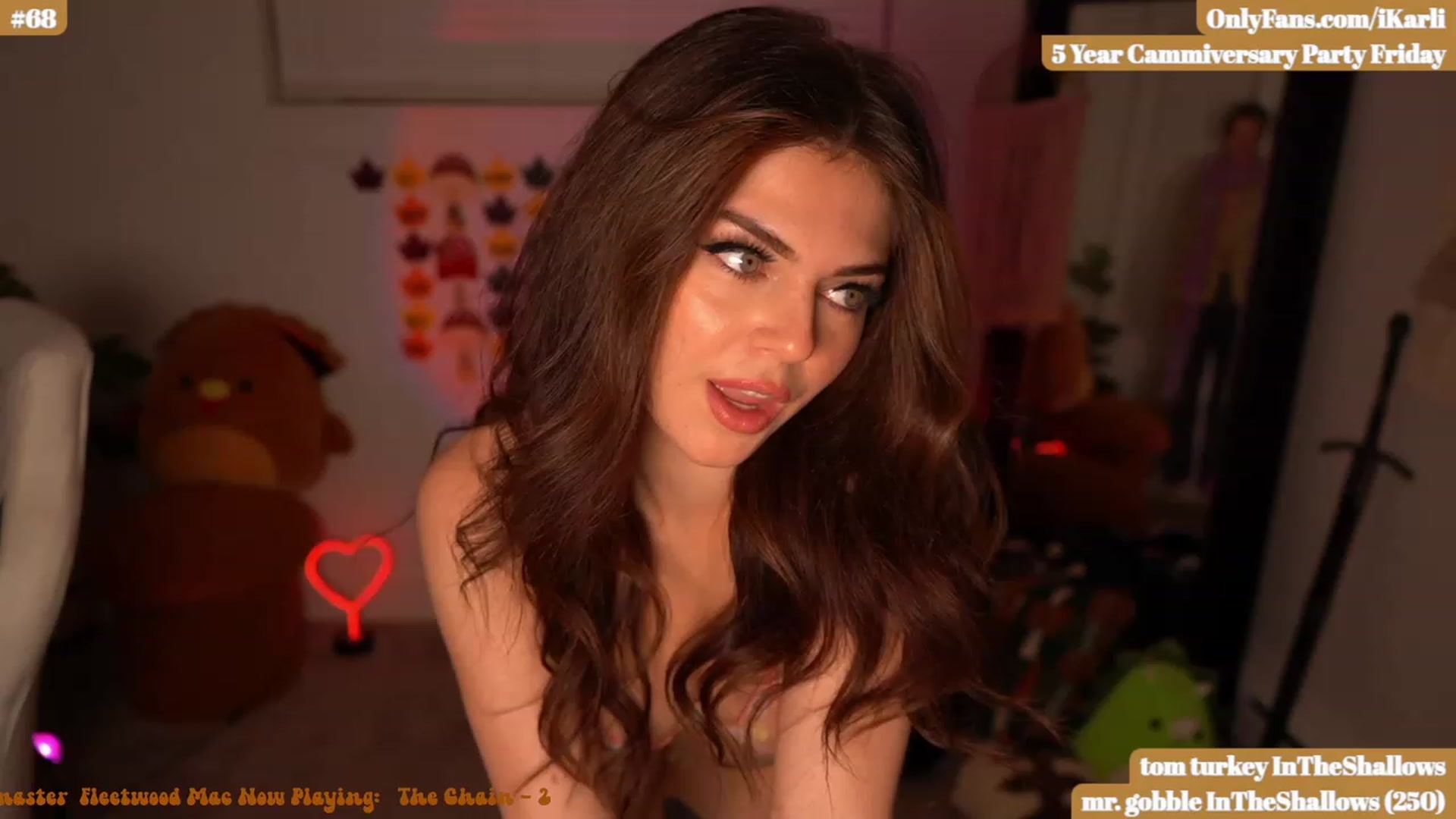 Gallery image thumbnail from iKarli's myfreecams stream on, 11/16/2023, 05:25 image 8 of 20