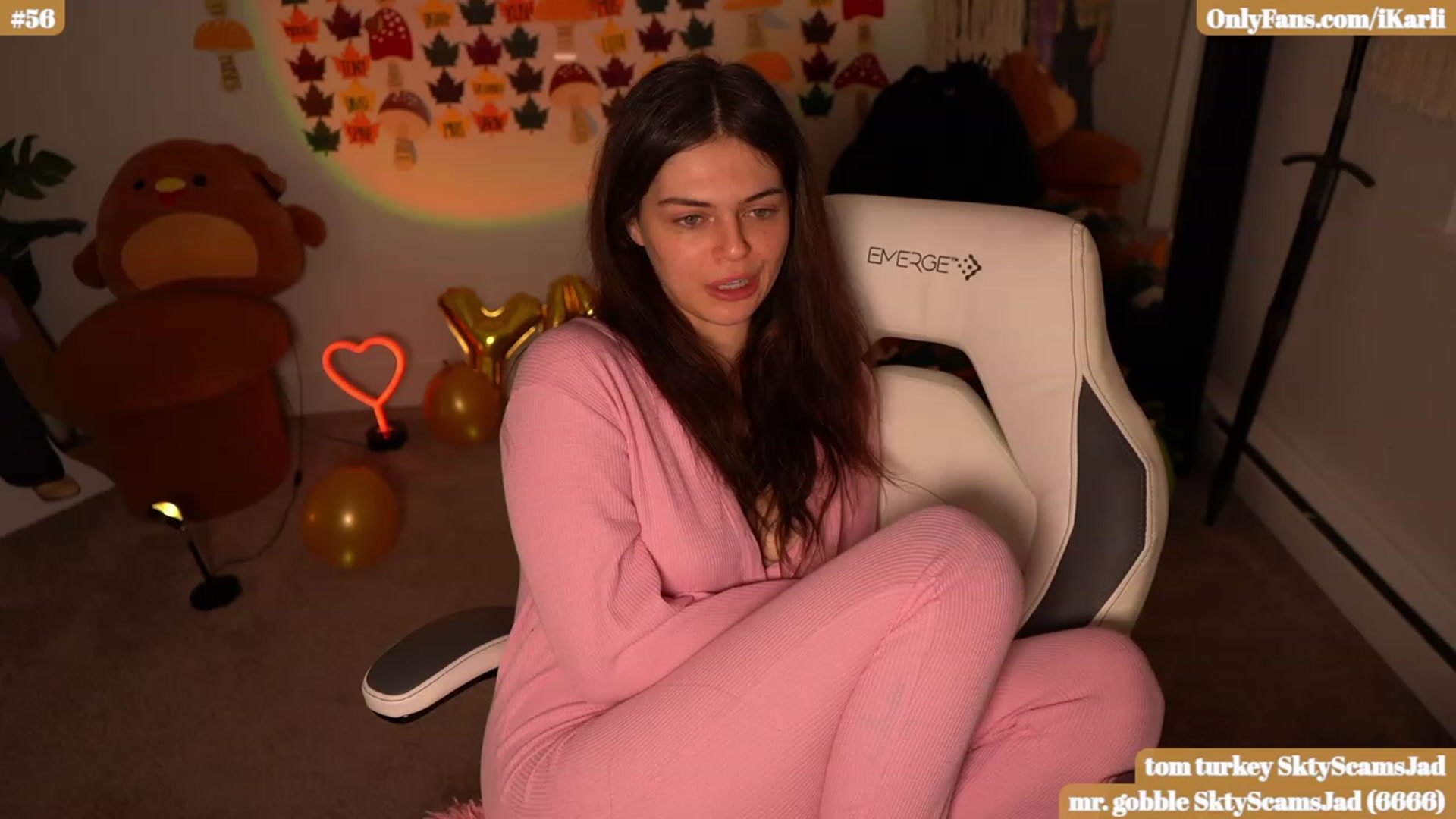 Gallery image thumbnail from iKarli's myfreecams stream on, 11/18/2023, 14:23 image 12 of 20
