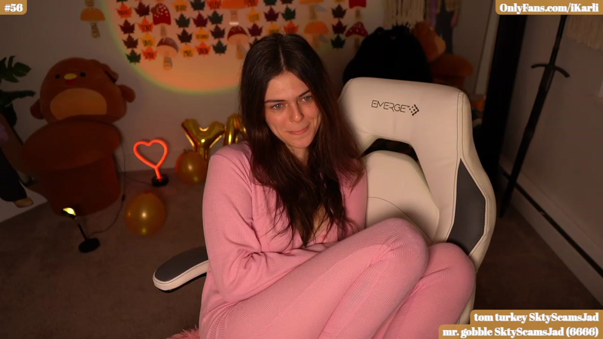 Gallery image thumbnail from iKarli's myfreecams stream on, 11/18/2023, 14:23 image 15 of 20