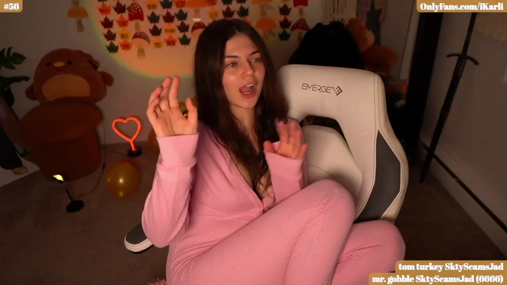 Gallery image thumbnail from iKarli's myfreecams stream on, 11/18/2023, 14:23 image 13 of 20