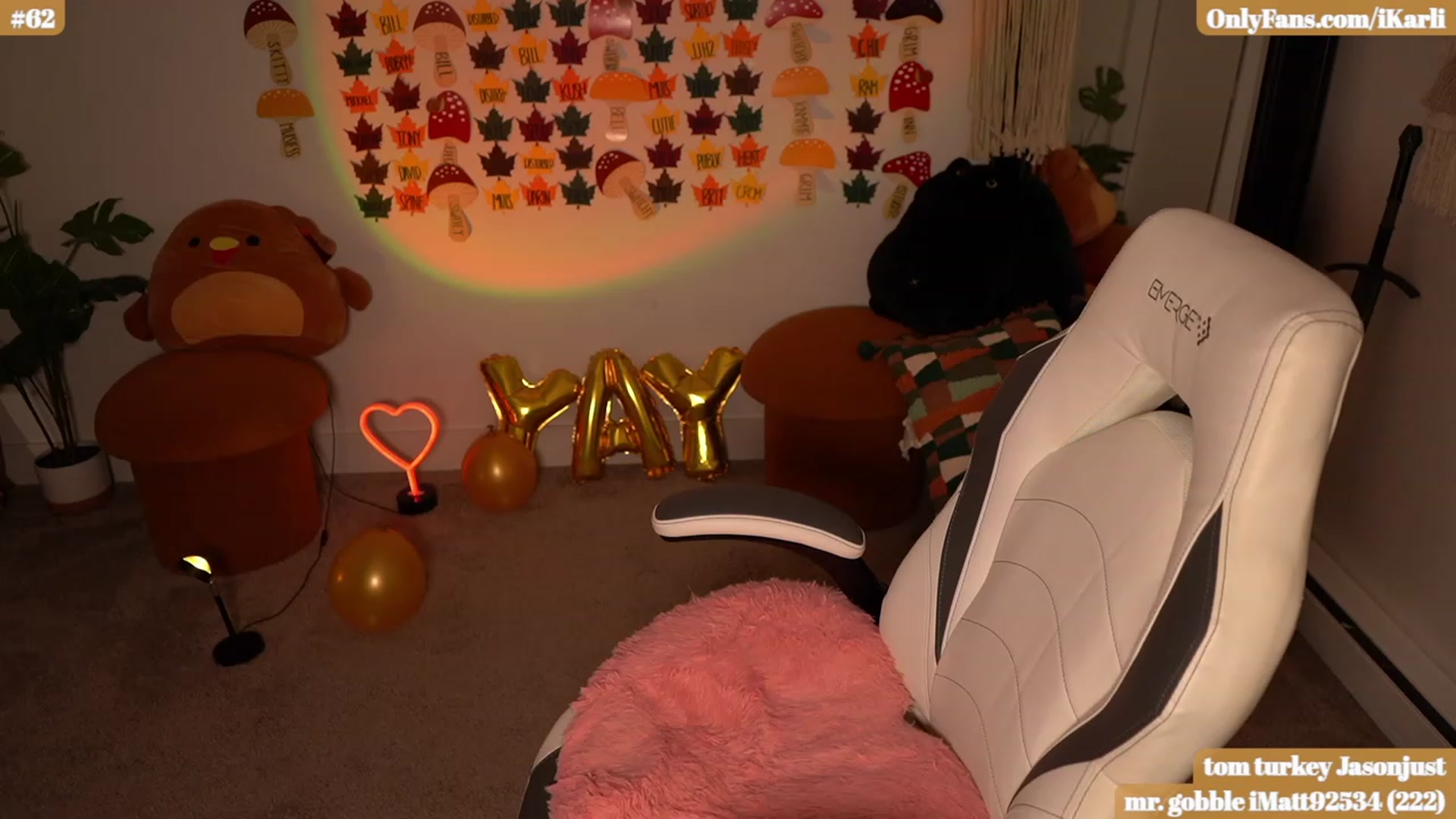 Gallery image thumbnail from iKarli's myfreecams stream on, 11/21/2023, 06:05 image 16 of 20