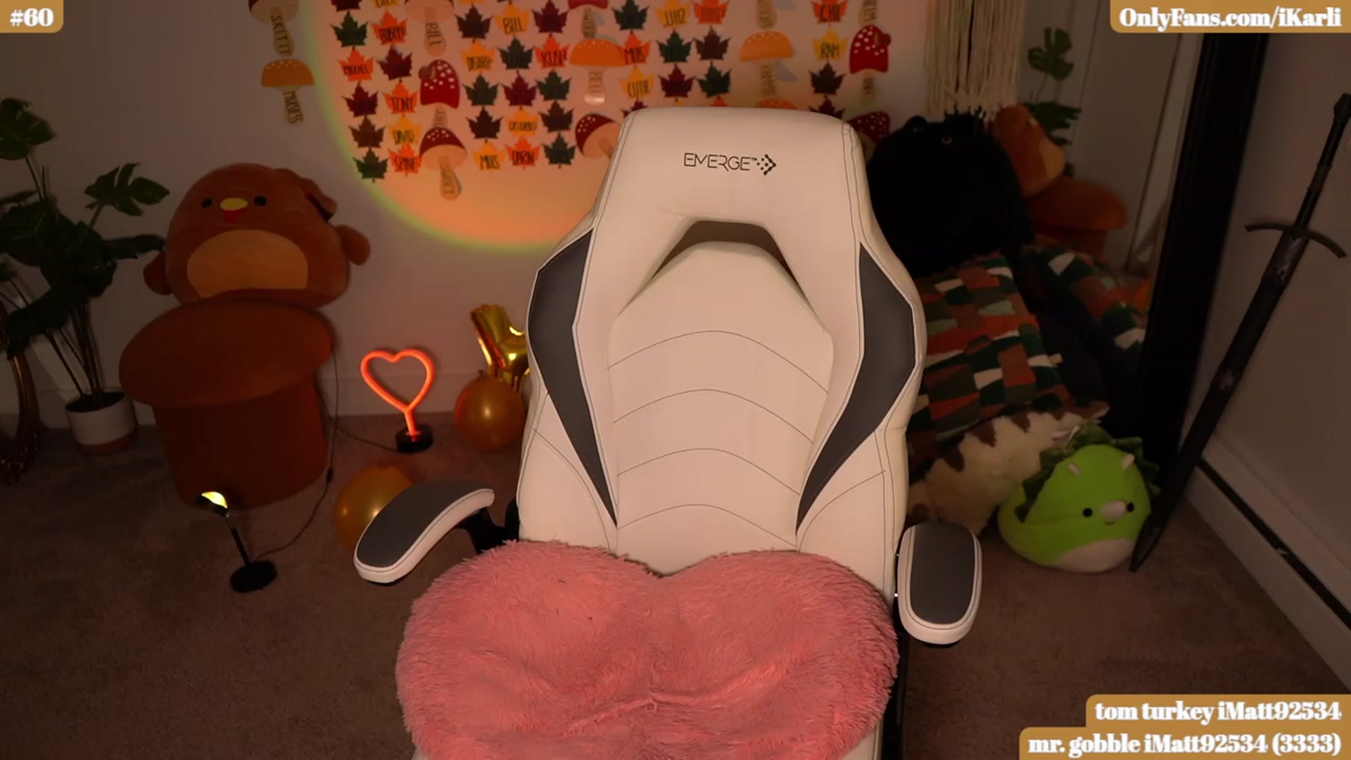 Gallery image thumbnail from iKarli's myfreecams stream on, 11/21/2023, 07:10 image 16 of 20