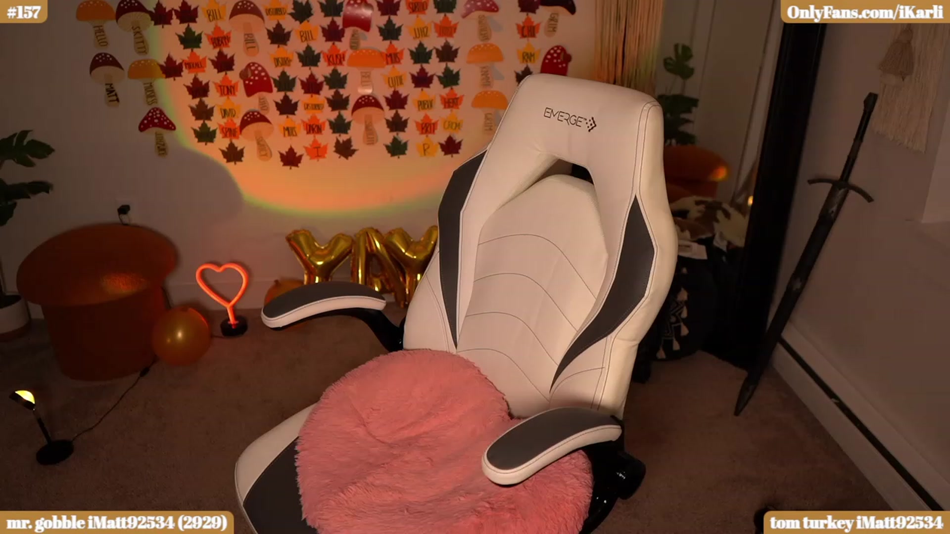 Gallery image thumbnail from iKarli's myfreecams stream on, 12/01/2023, 09:00 image 3 of 20