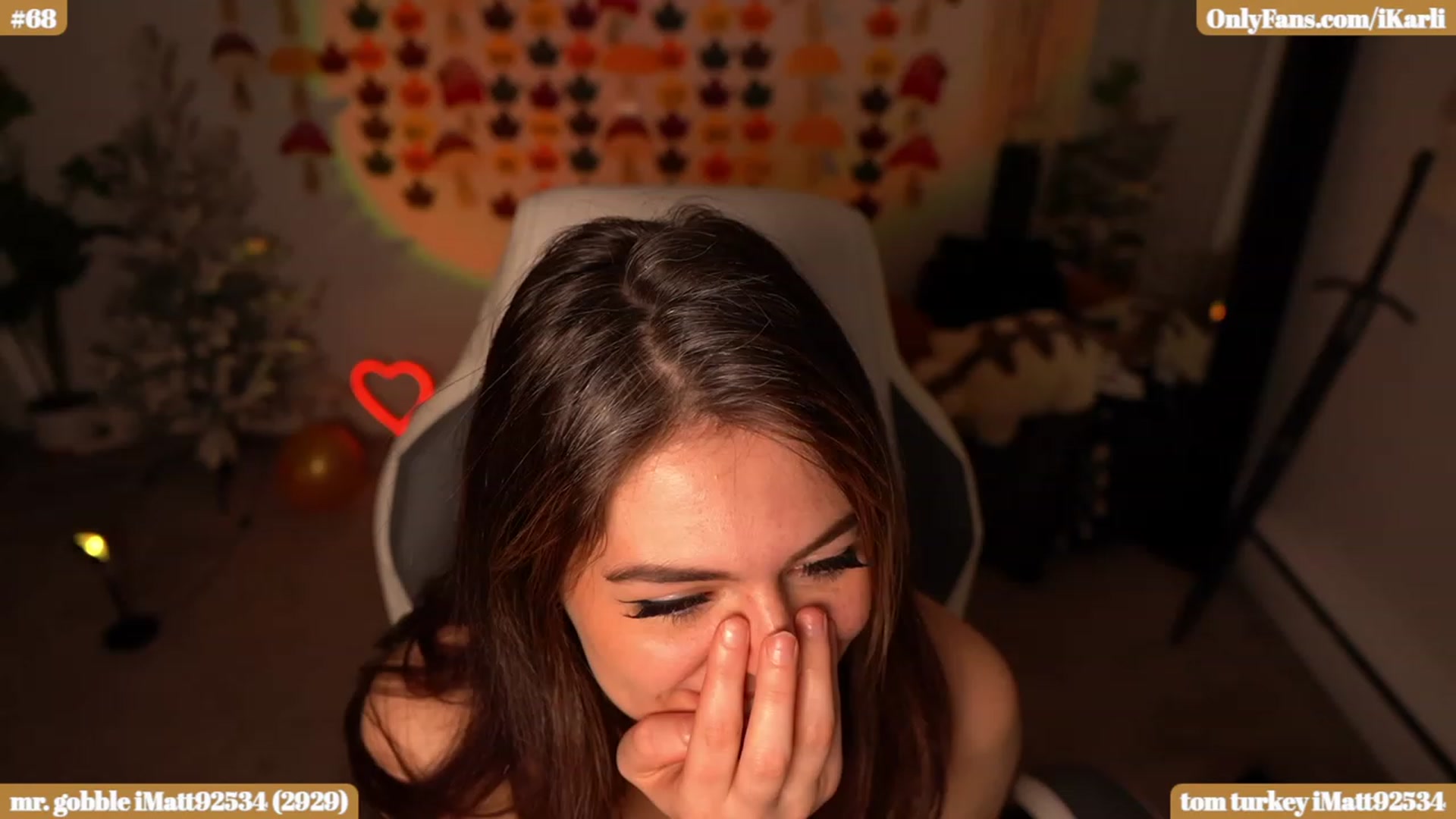Gallery image thumbnail from iKarli's myfreecams stream on, 12/01/2023, 10:48 image 19 of 20