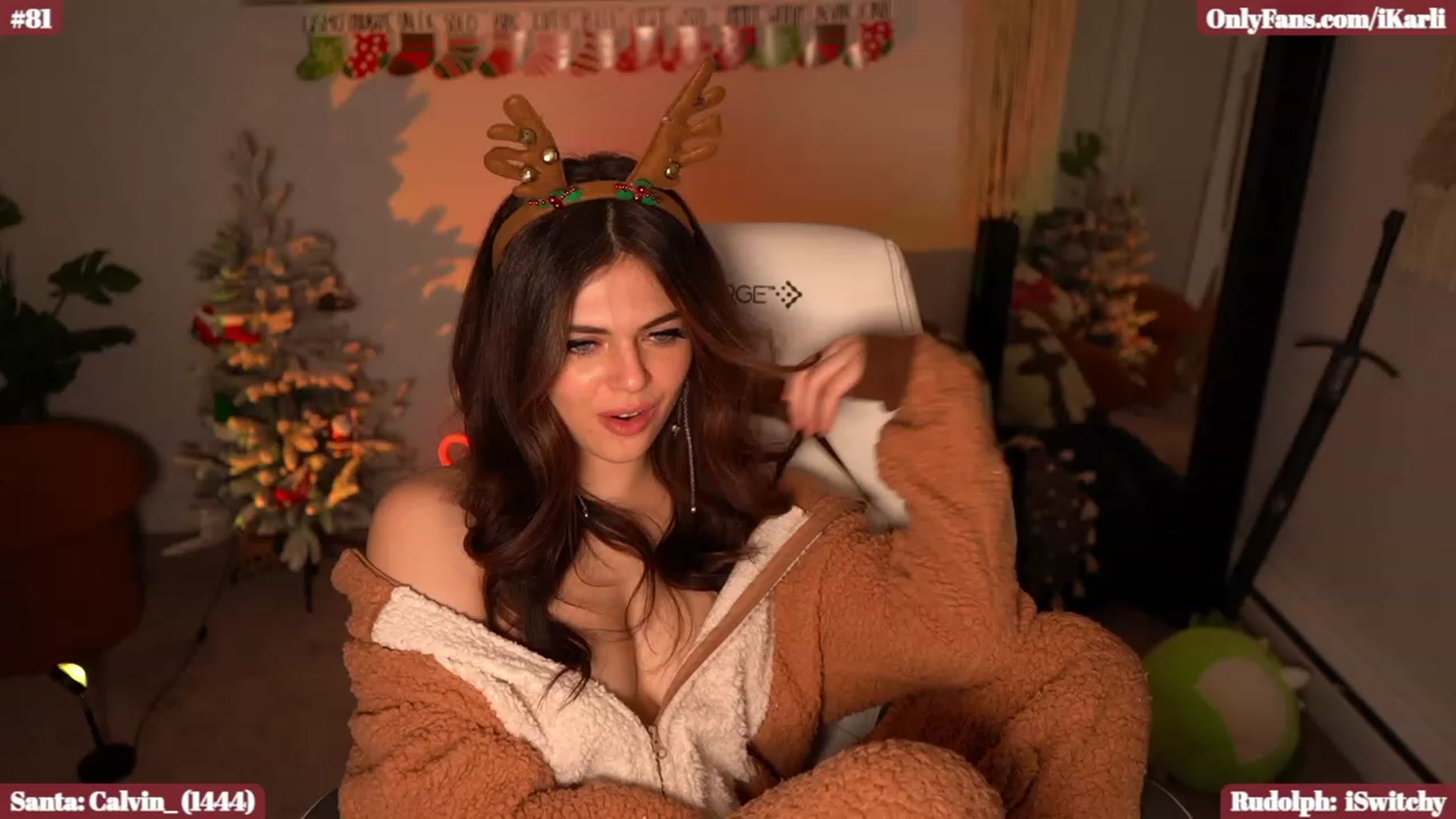 Gallery image thumbnail from iKarli's myfreecams stream on, 12/03/2023, 11:30 image 19 of 20