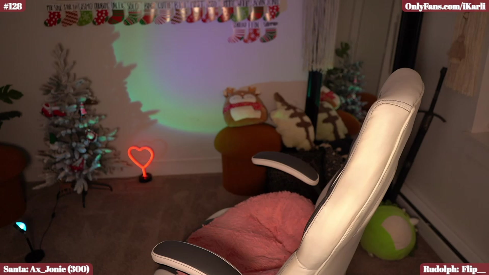 Gallery image thumbnail from iKarli's myfreecams stream on, 12/05/2023, 08:11 image 17 of 20