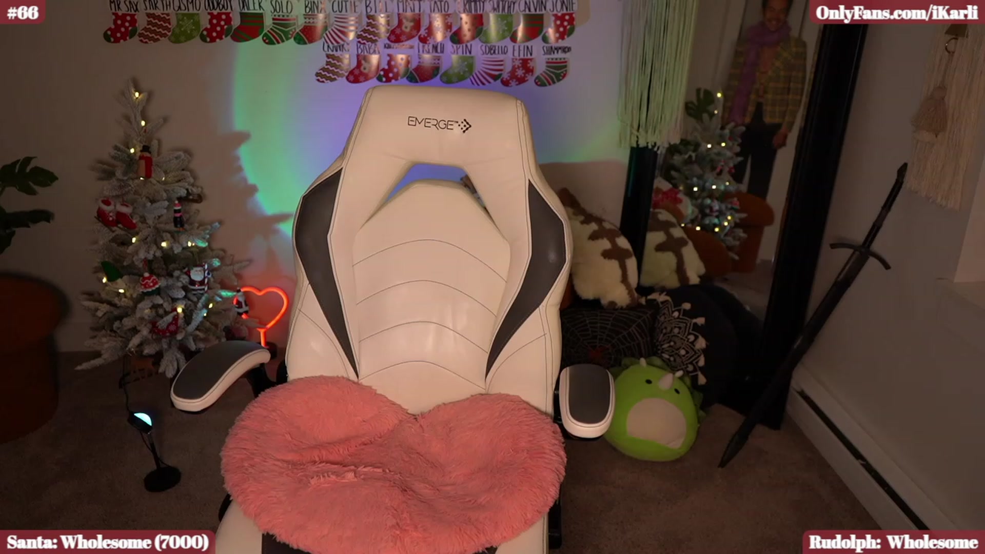 Gallery image thumbnail from iKarli's myfreecams stream on, 12/07/2023, 08:14 image 20 of 20