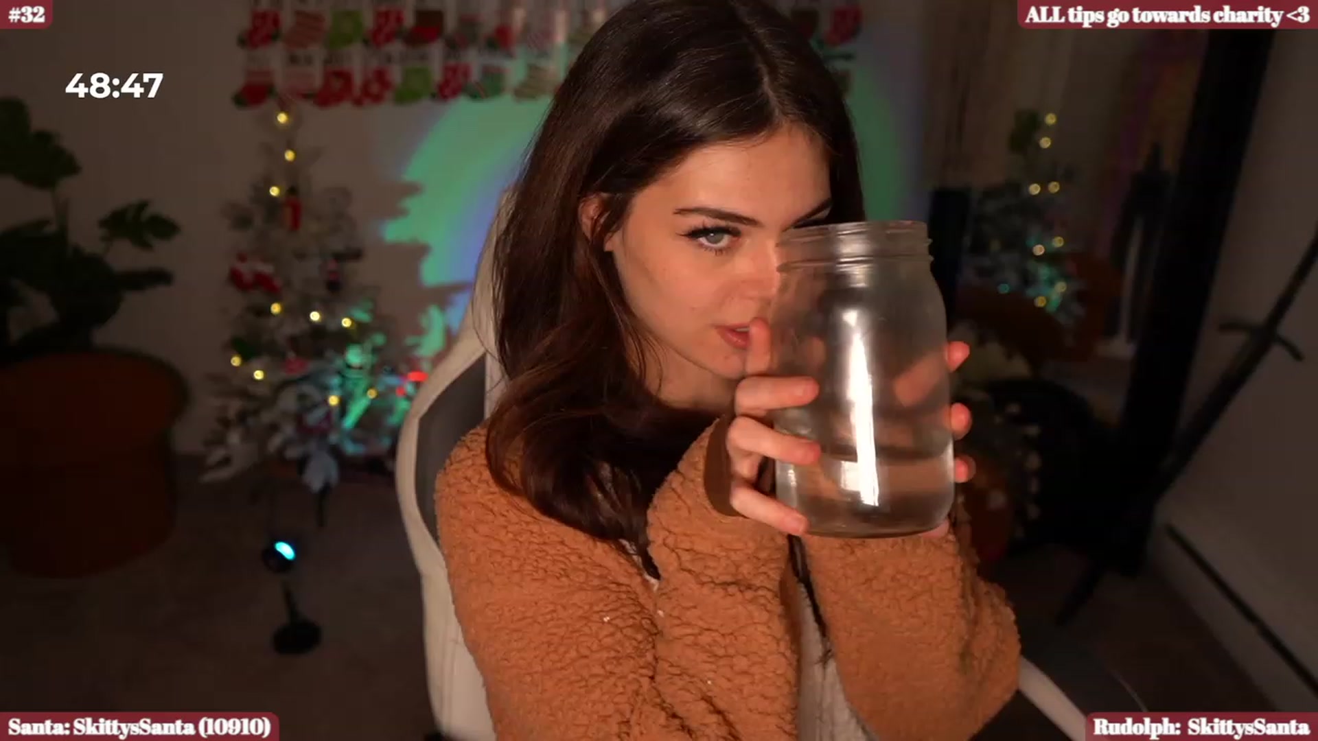 Gallery image thumbnail from iKarli's myfreecams stream on, 12/09/2023, 12:43 image 5 of 20